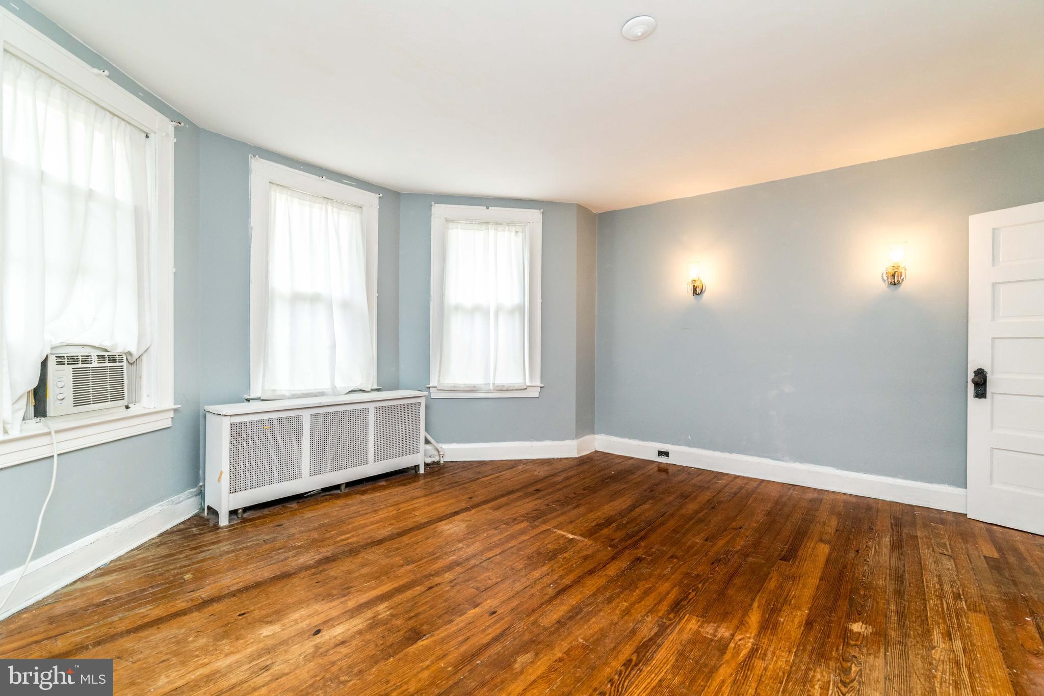 HAMILTON HEIGHTS - Residential