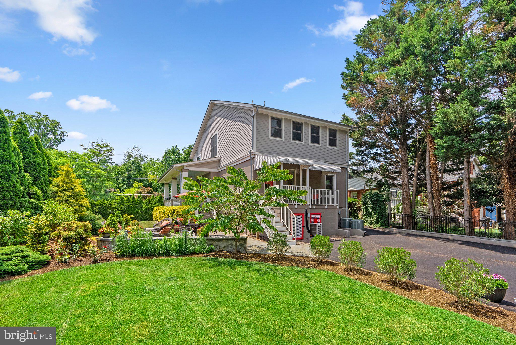 SILVER SPRING - Residential