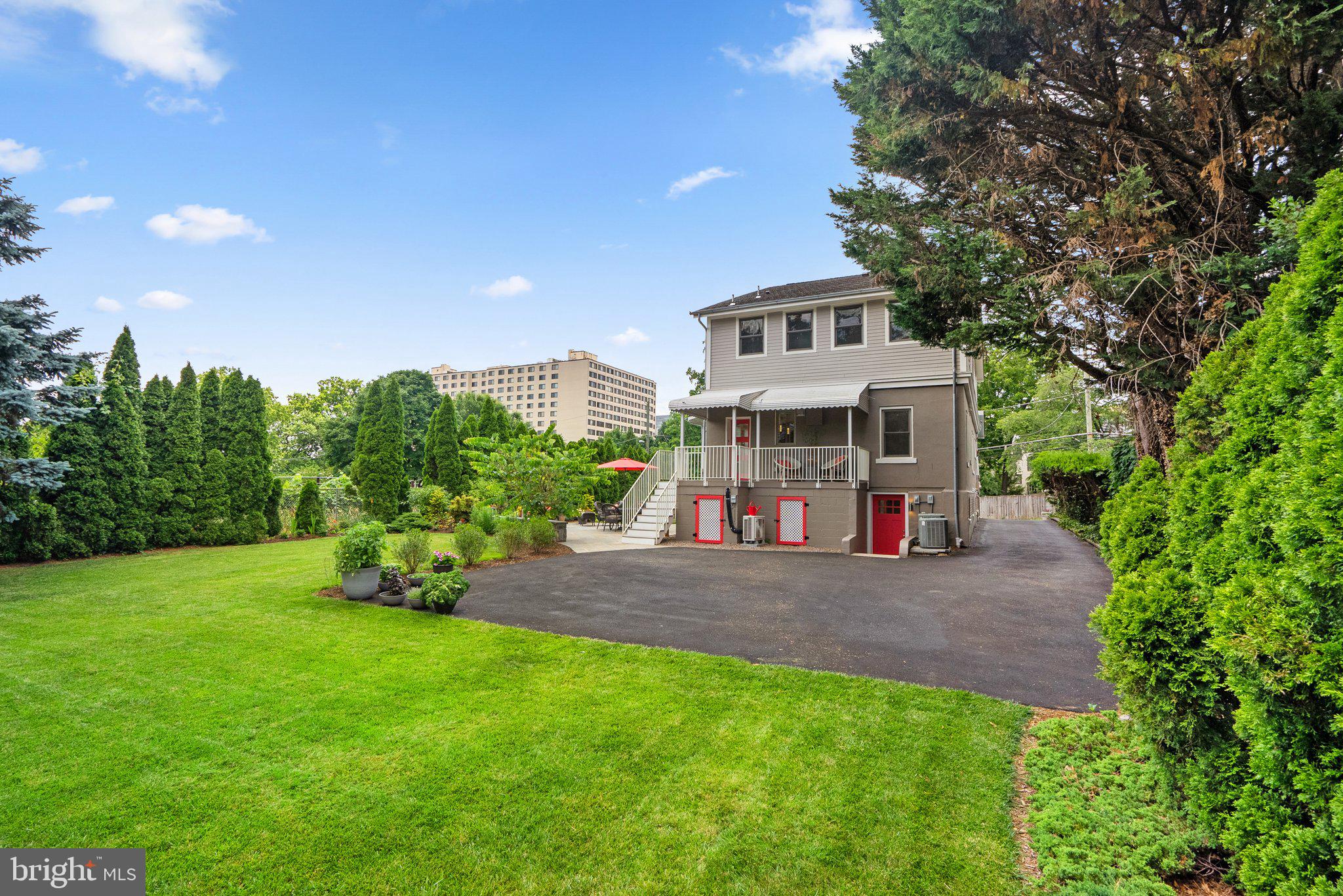 SILVER SPRING - Residential