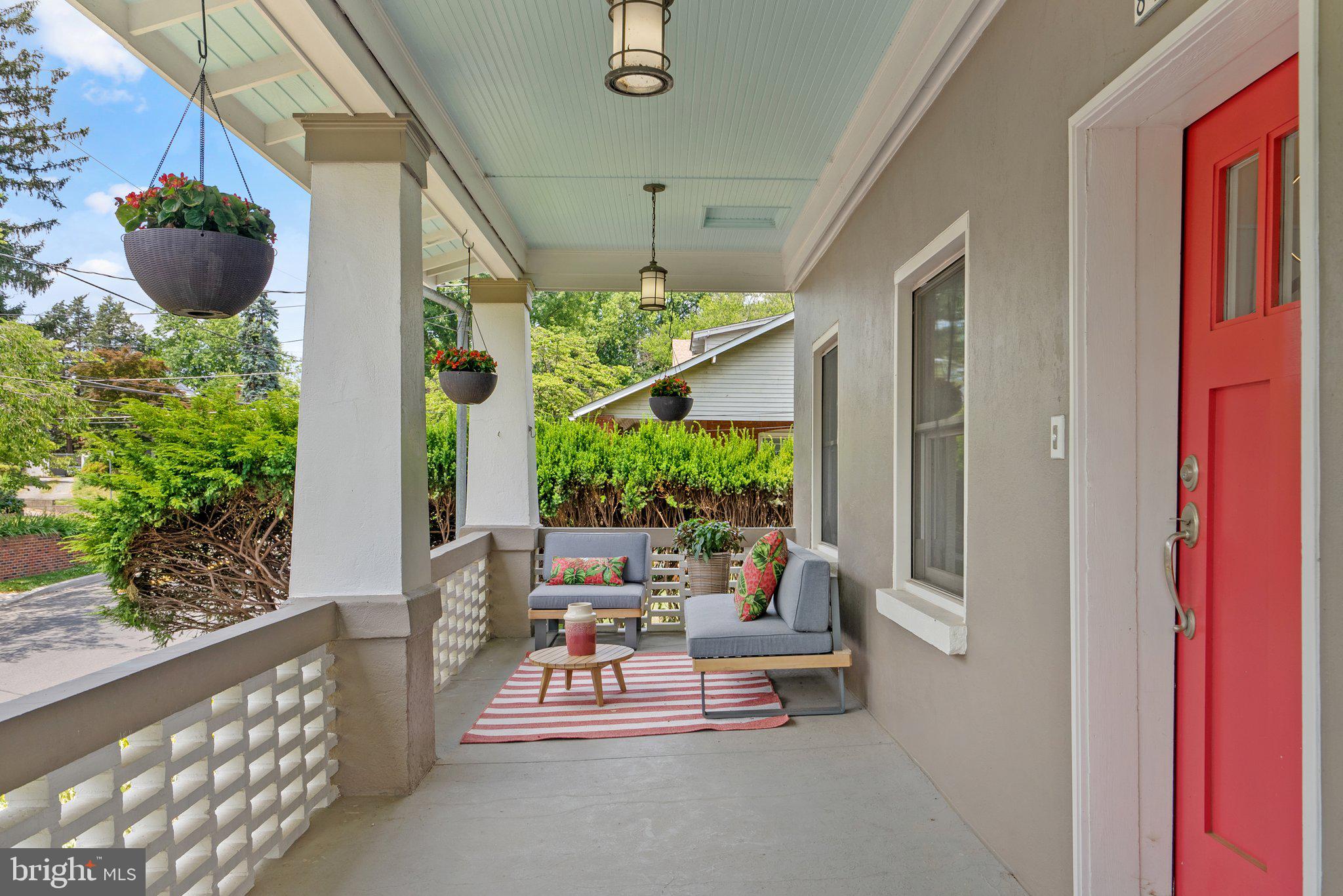 SILVER SPRING - Residential