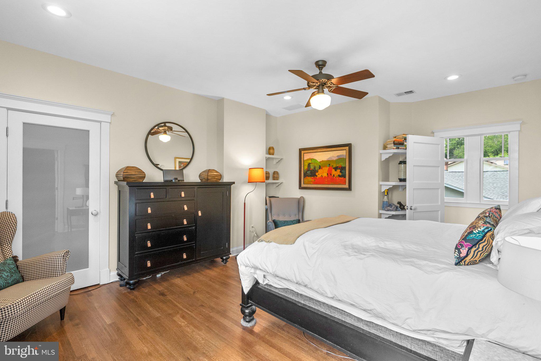 SILVER SPRING - Residential