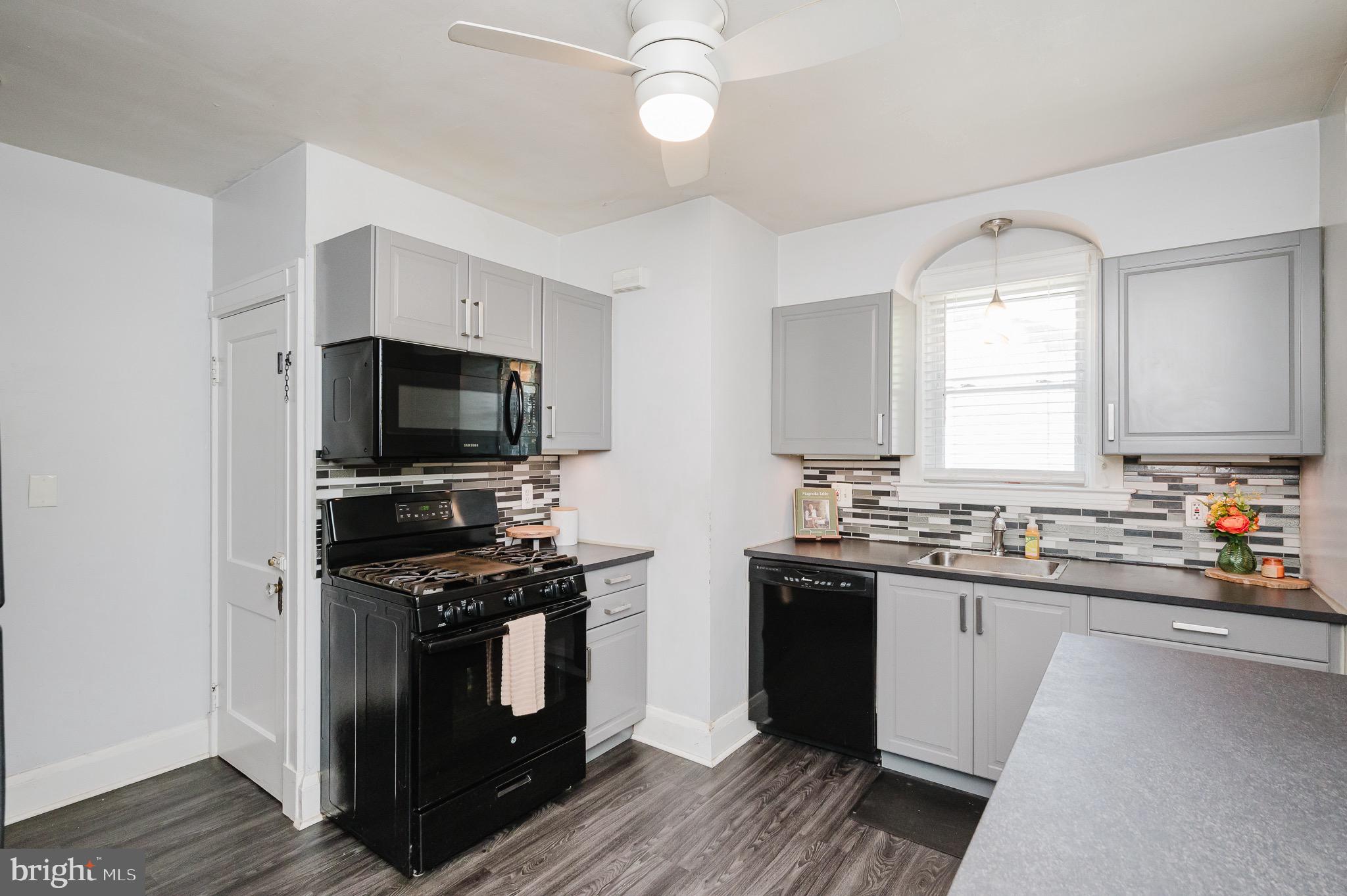 HAMILTON HEIGHTS - Residential