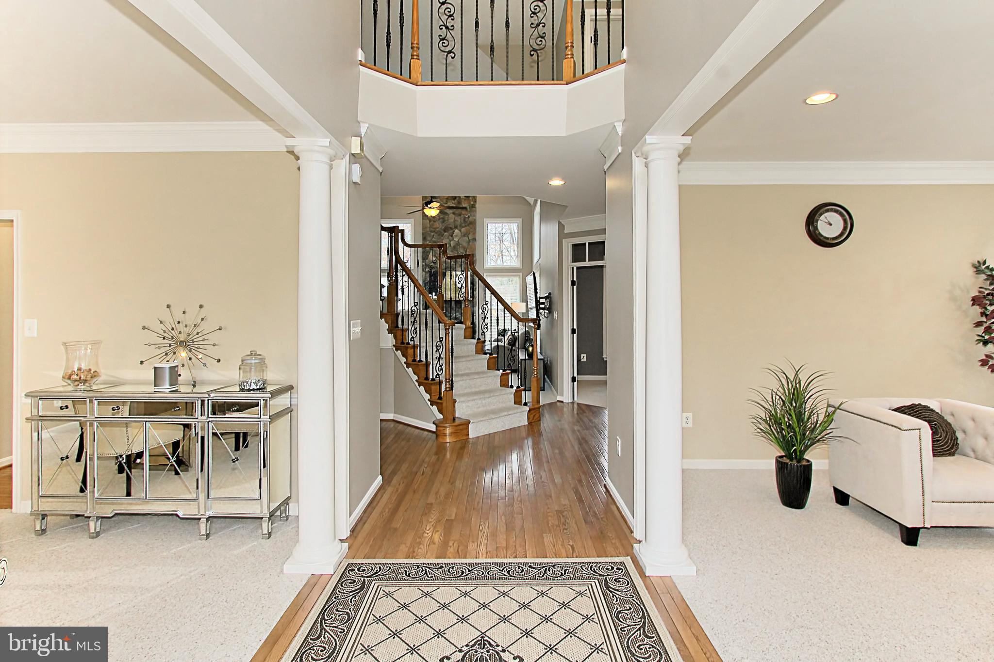 SIGNATURE AT BROADLANDS - Residential