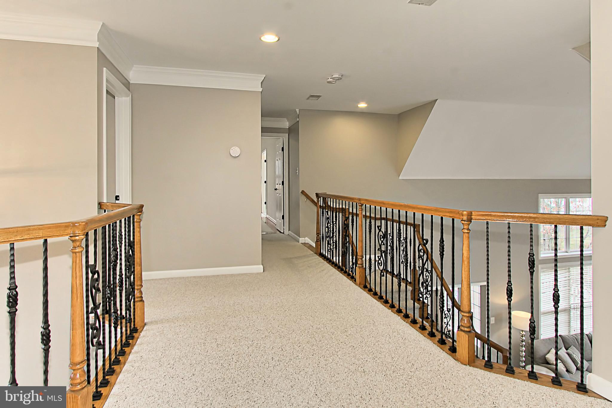 SIGNATURE AT BROADLANDS - Residential