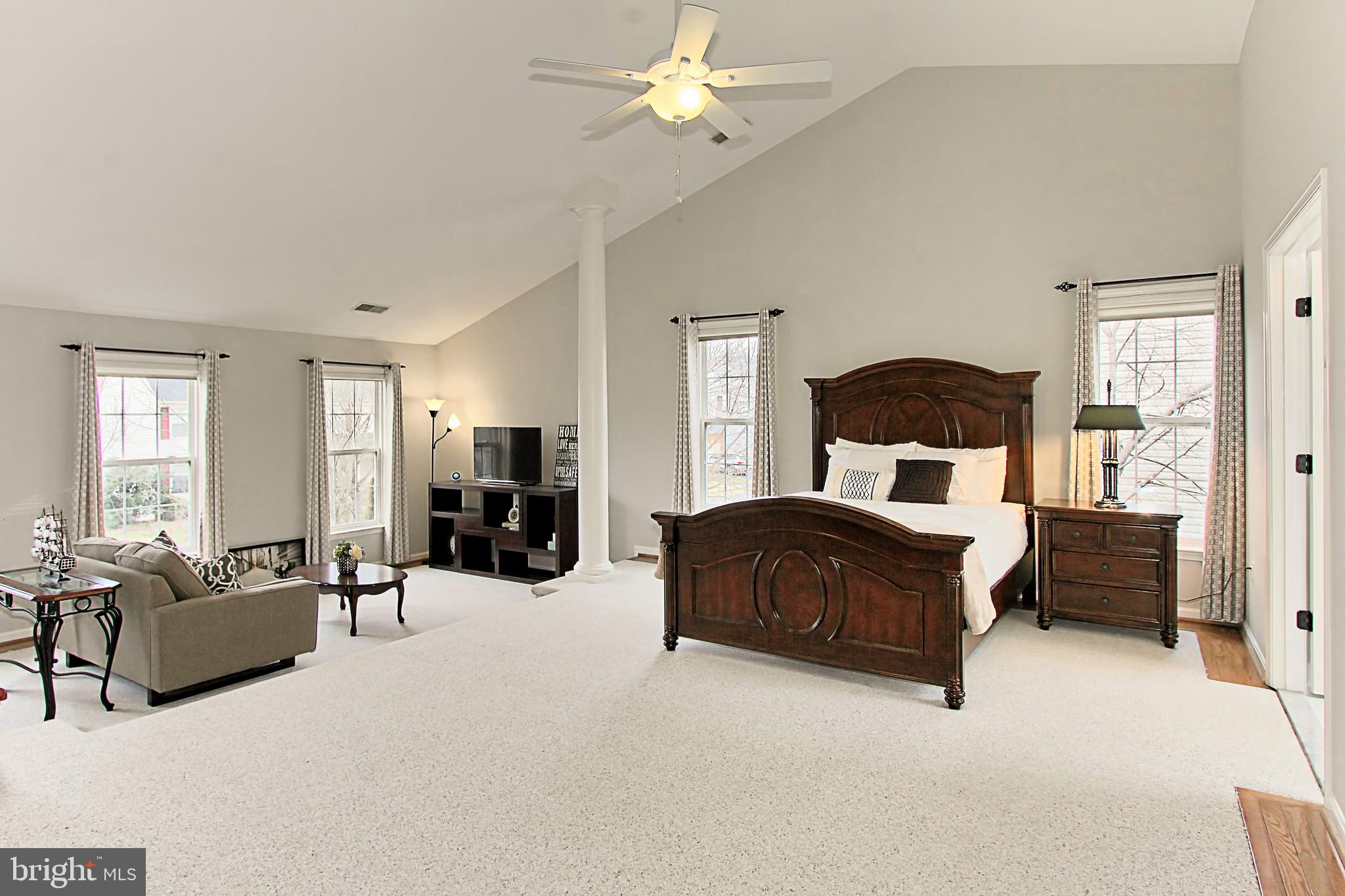 SIGNATURE AT BROADLANDS - Residential