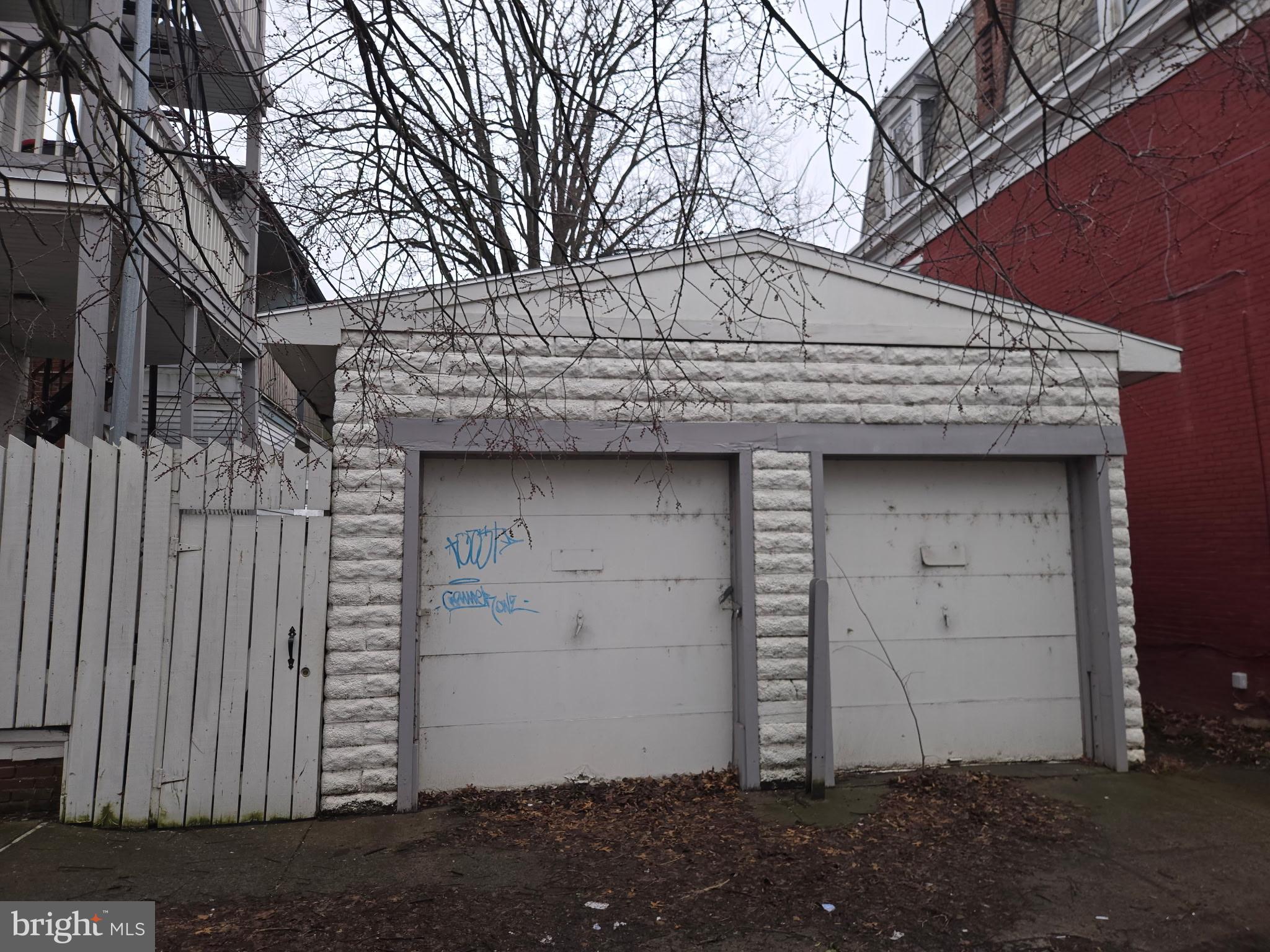 MIDTOWN HISTORIC DISTRICT - Residential Income