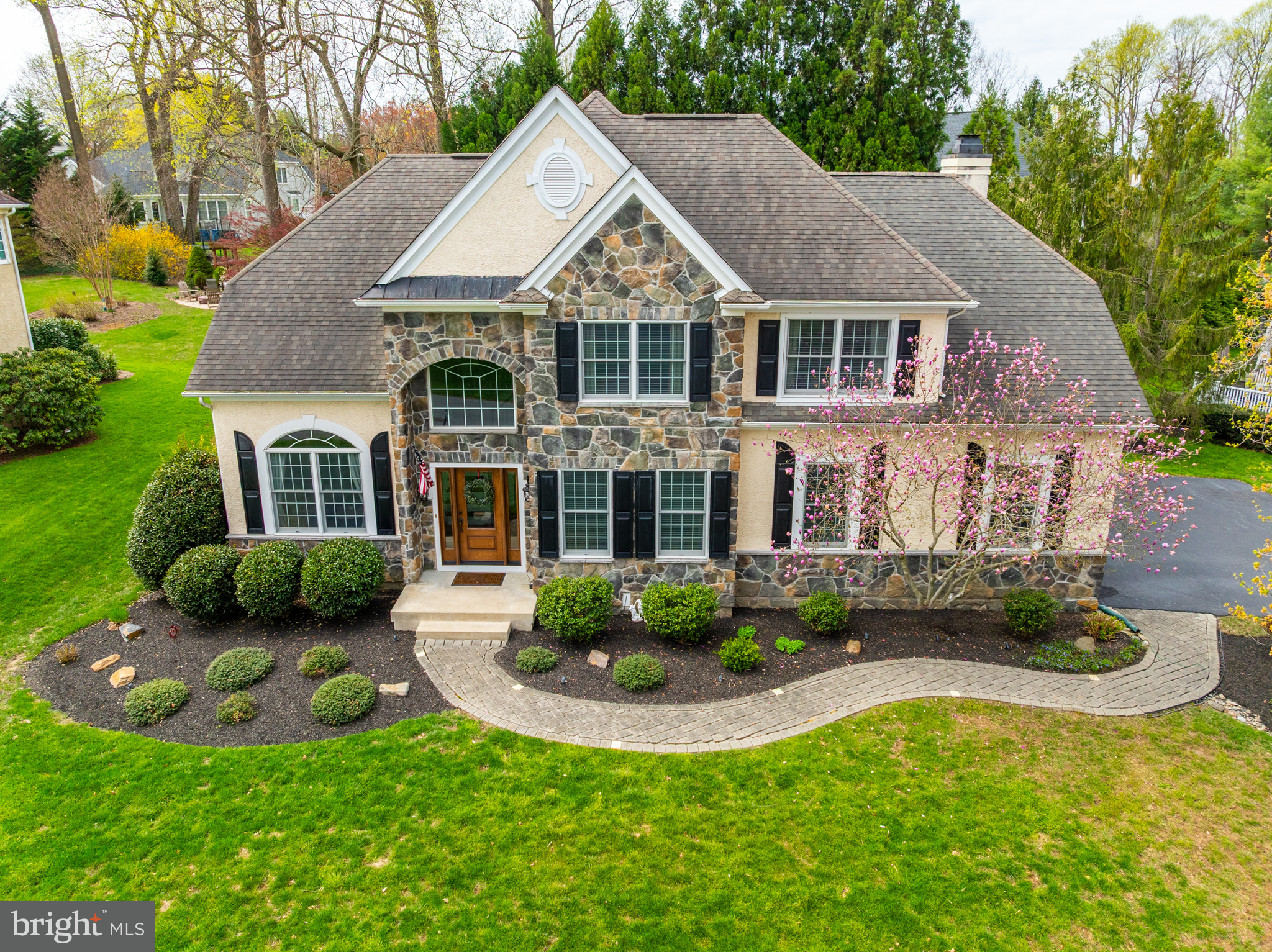 110 SAINT ANDREWS DRIVE