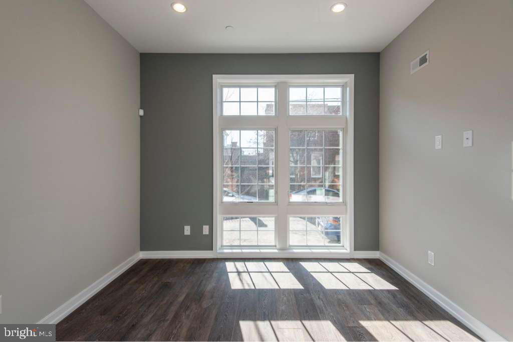 PASSYUNK SQUARE - Residential Lease