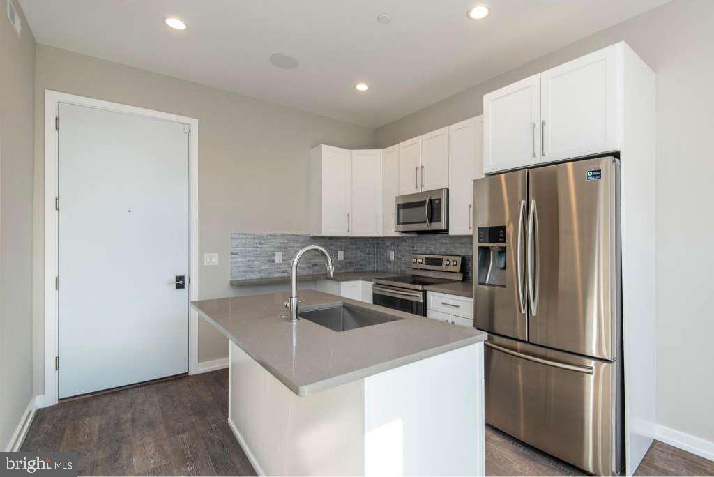 PASSYUNK SQUARE - Residential Lease