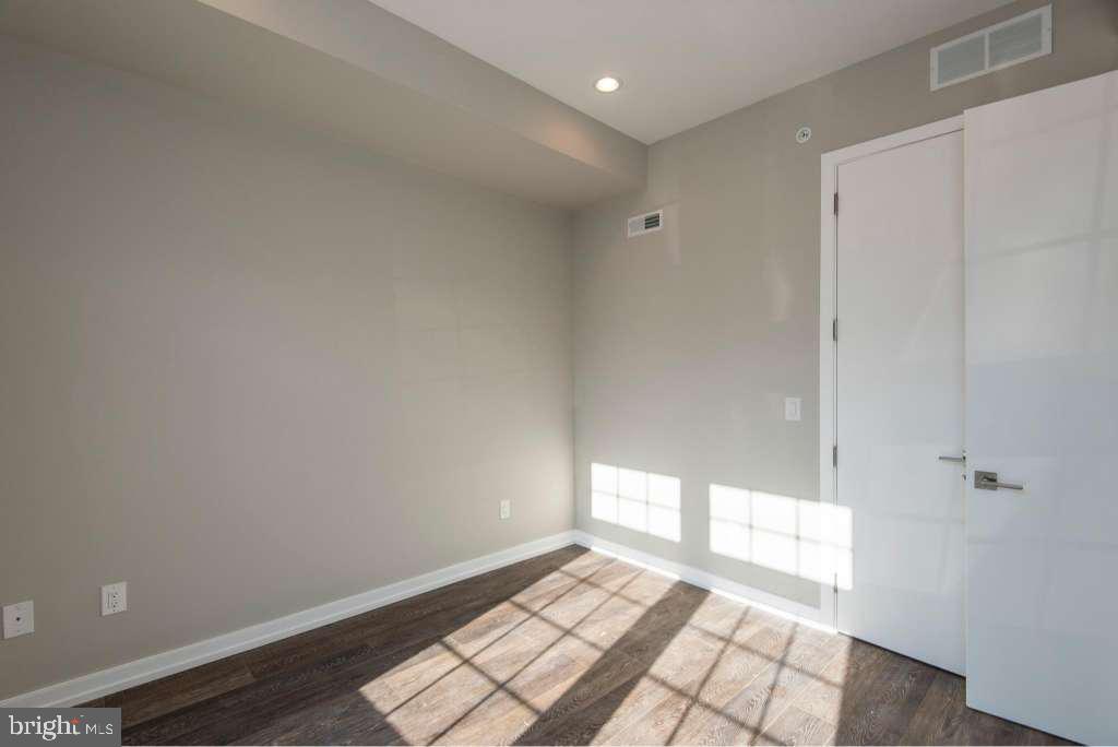 PASSYUNK SQUARE - Residential Lease