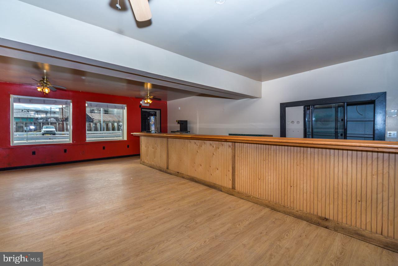 NONE AVAILABLE - Commercial Lease