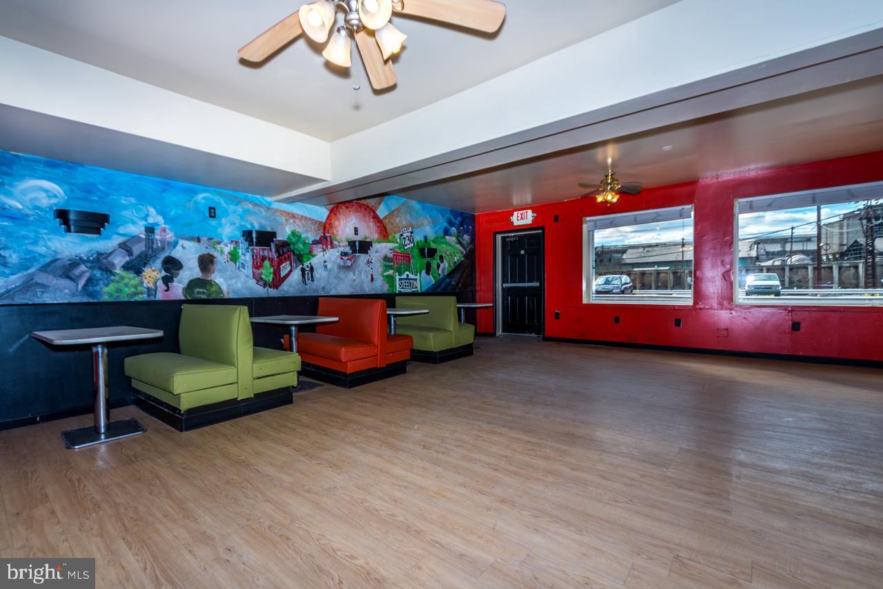 NONE AVAILABLE - Commercial Lease