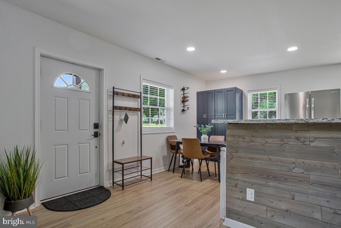 8116 FOXWELL ROAD