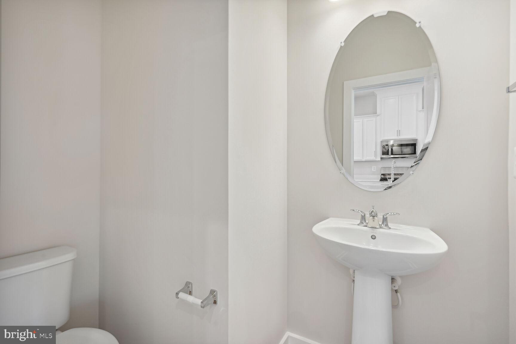 POTOMAC SHORES - Residential Lease