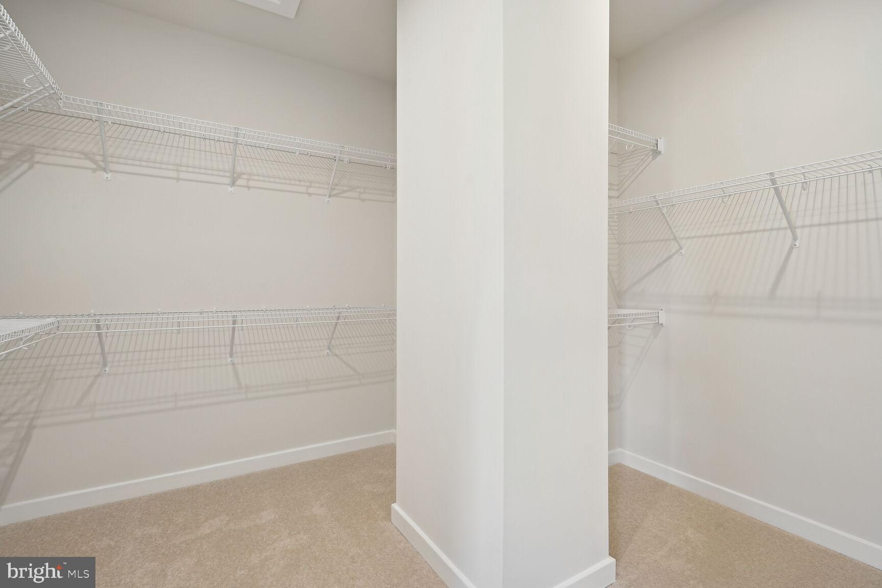 POTOMAC SHORES - Residential Lease