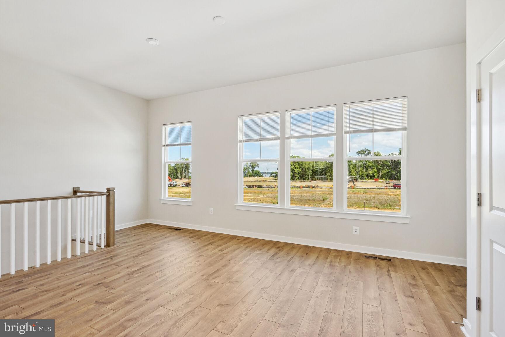 POTOMAC SHORES - Residential Lease