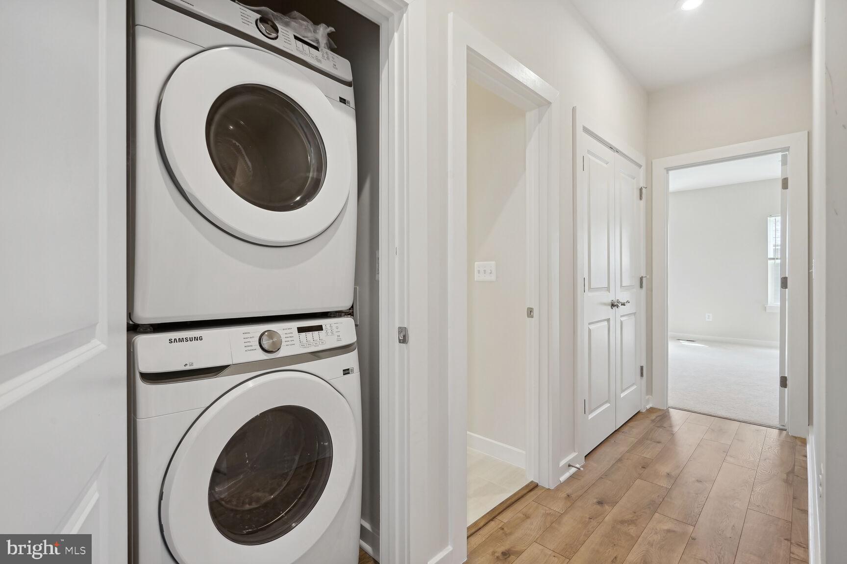 POTOMAC SHORES - Residential Lease