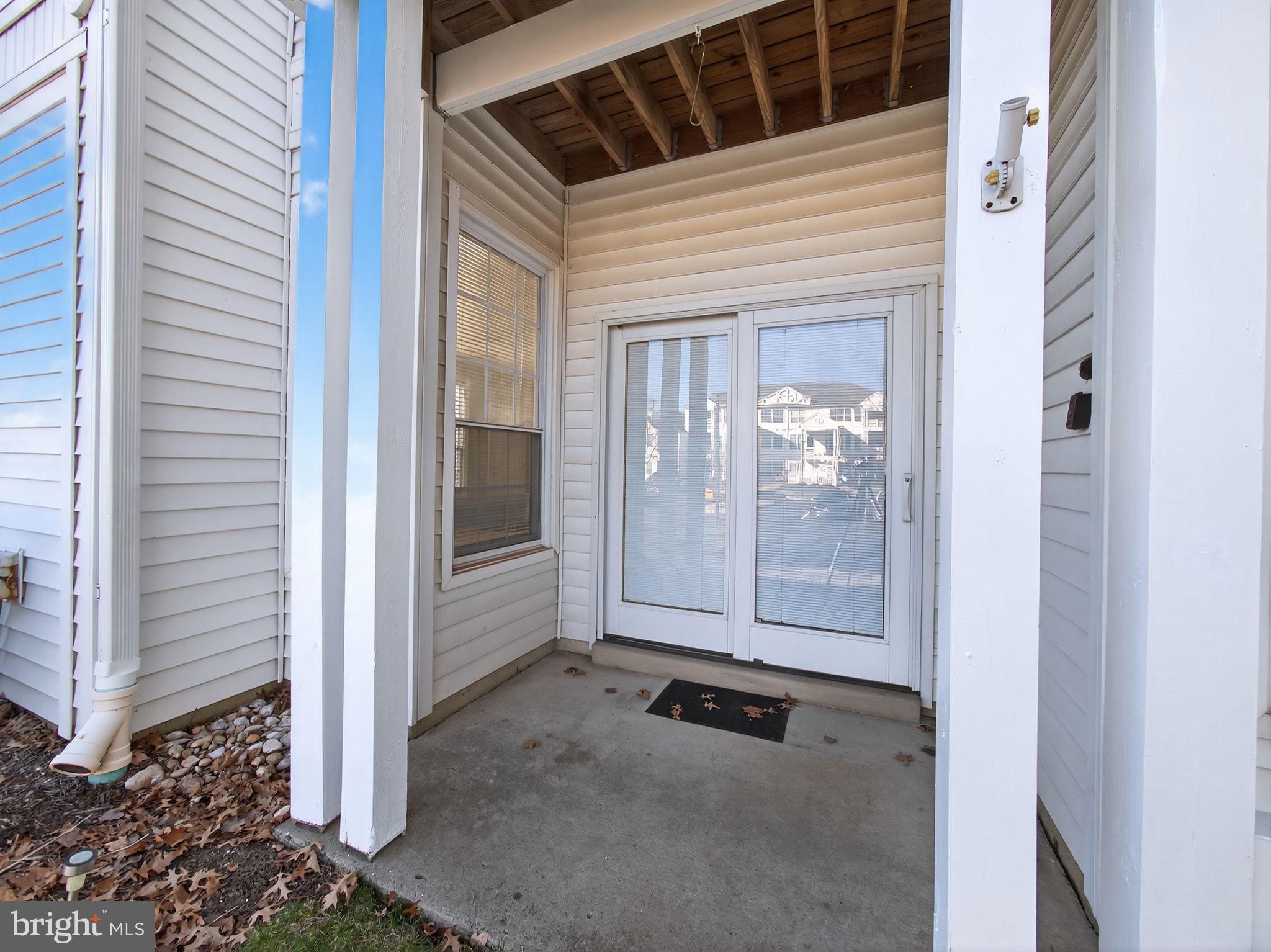 CORNERSTONE - Residential