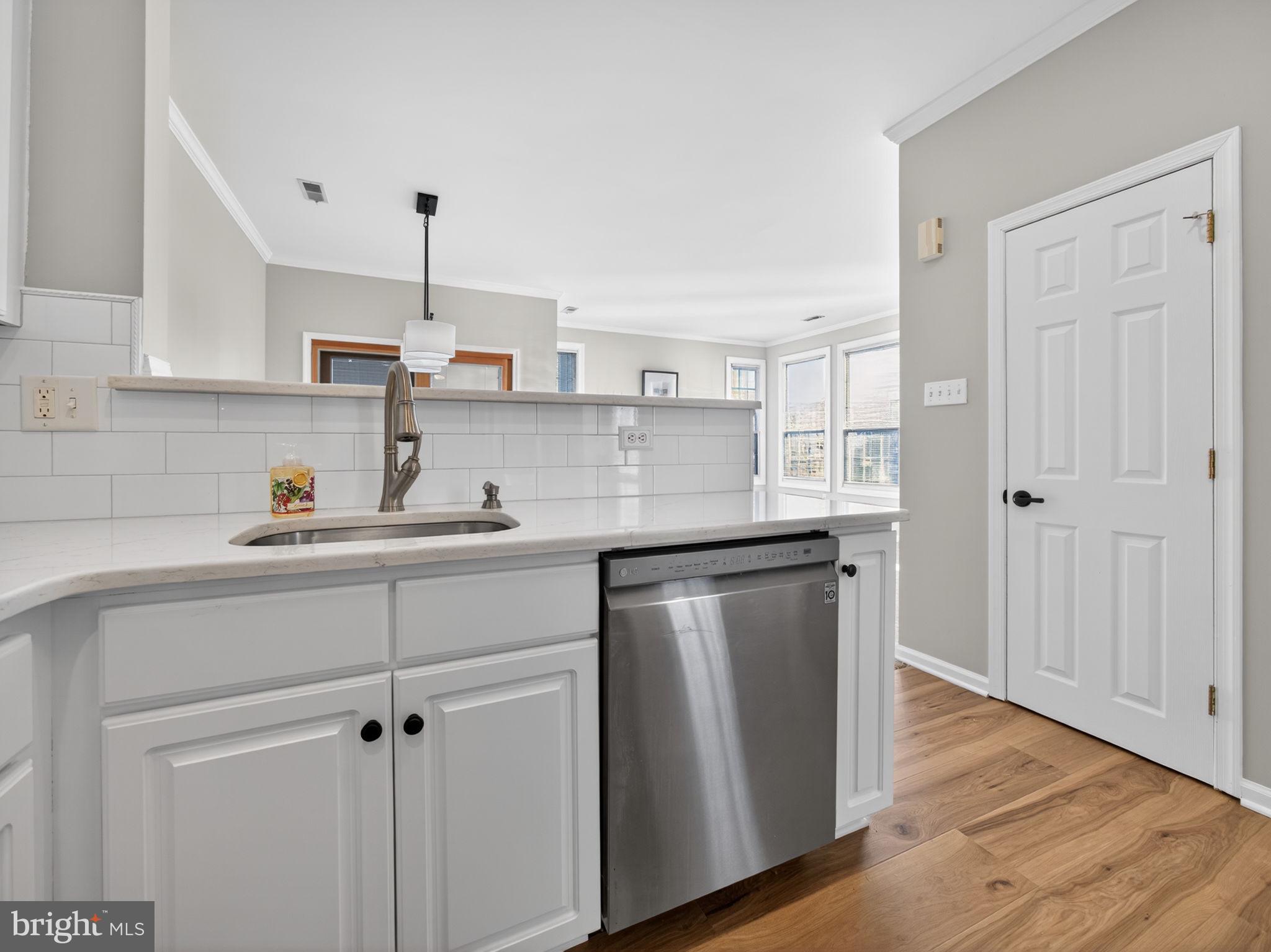 CORNERSTONE - Residential