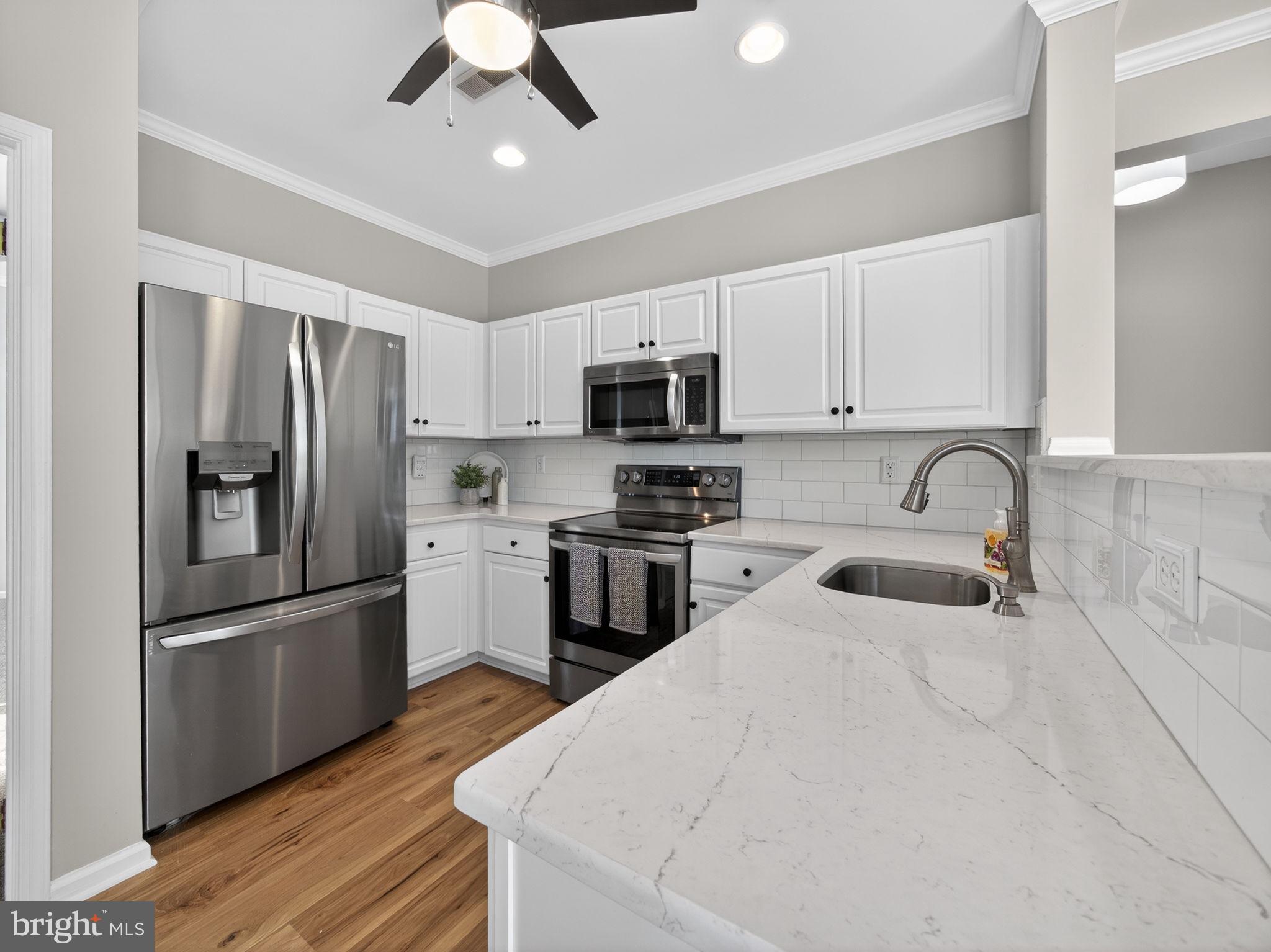 CORNERSTONE - Residential