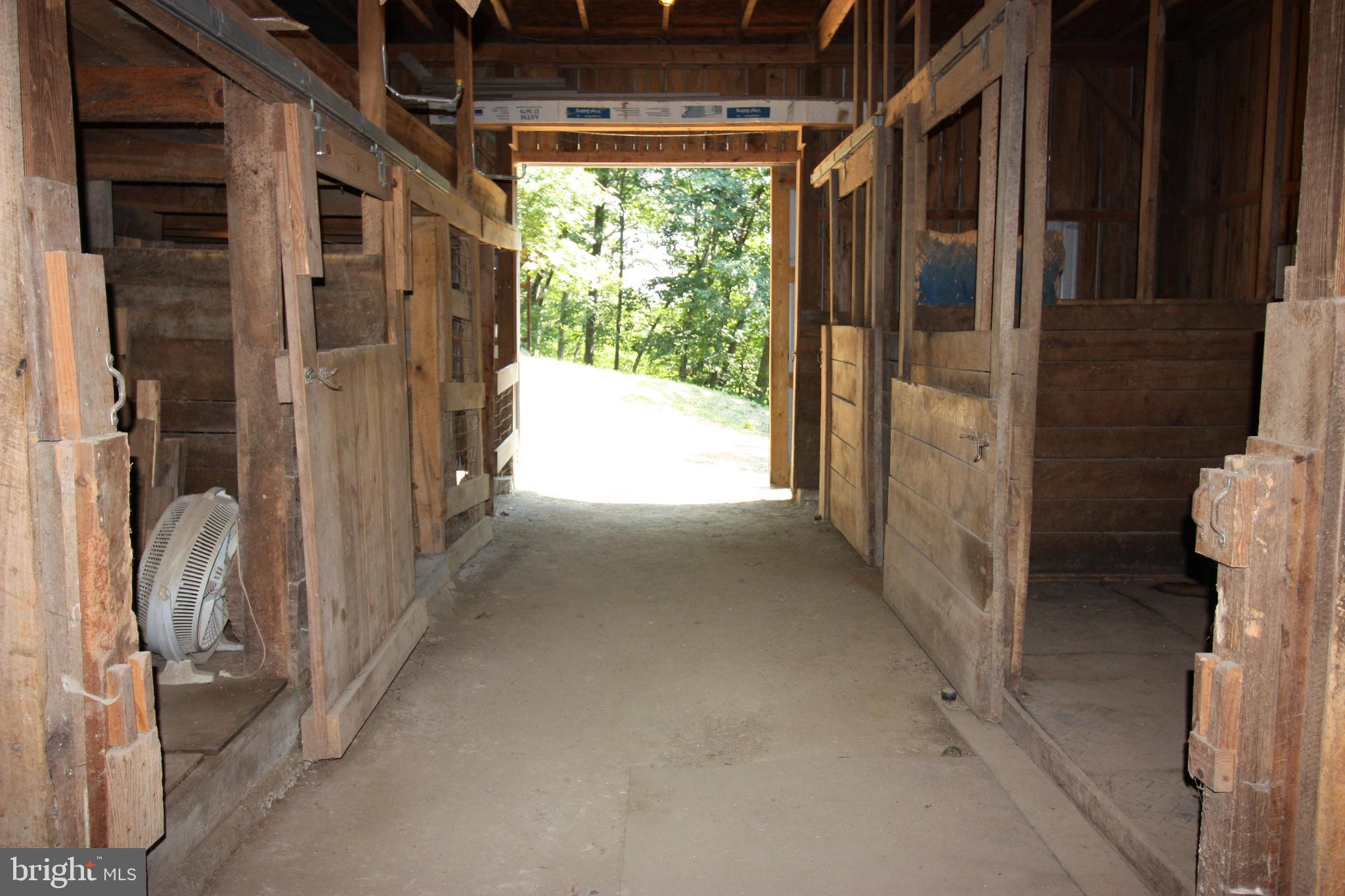 CABIN RUN ESTATES - Residential