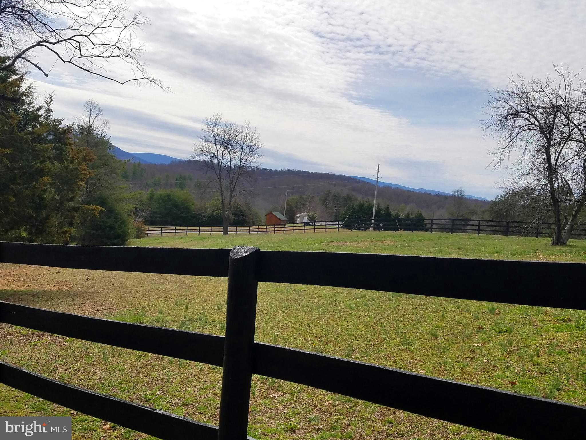 CABIN RUN ESTATES - Residential