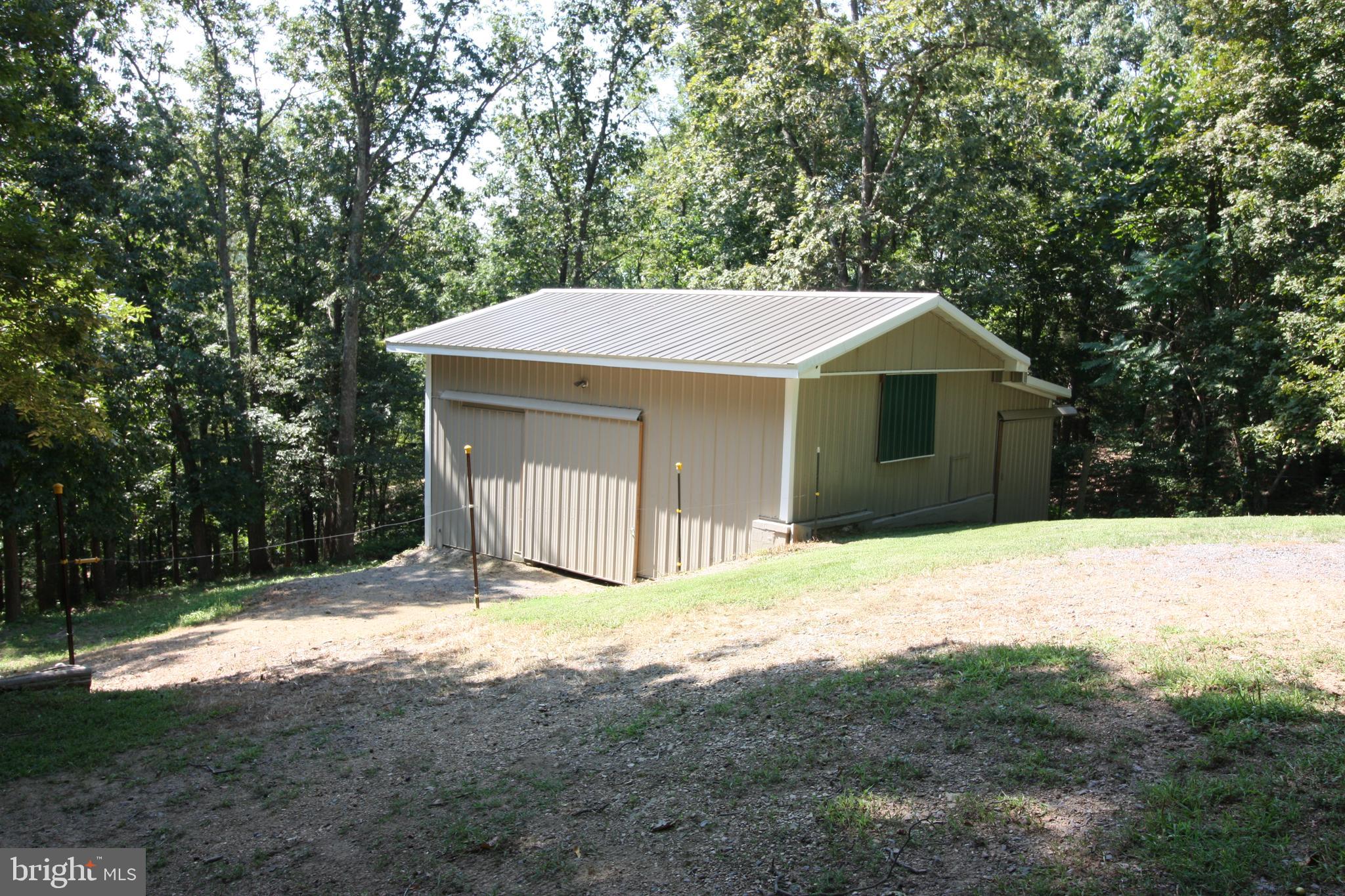 CABIN RUN ESTATES - Residential