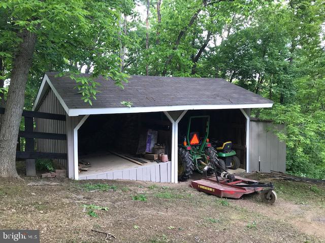 CABIN RUN ESTATES - Residential