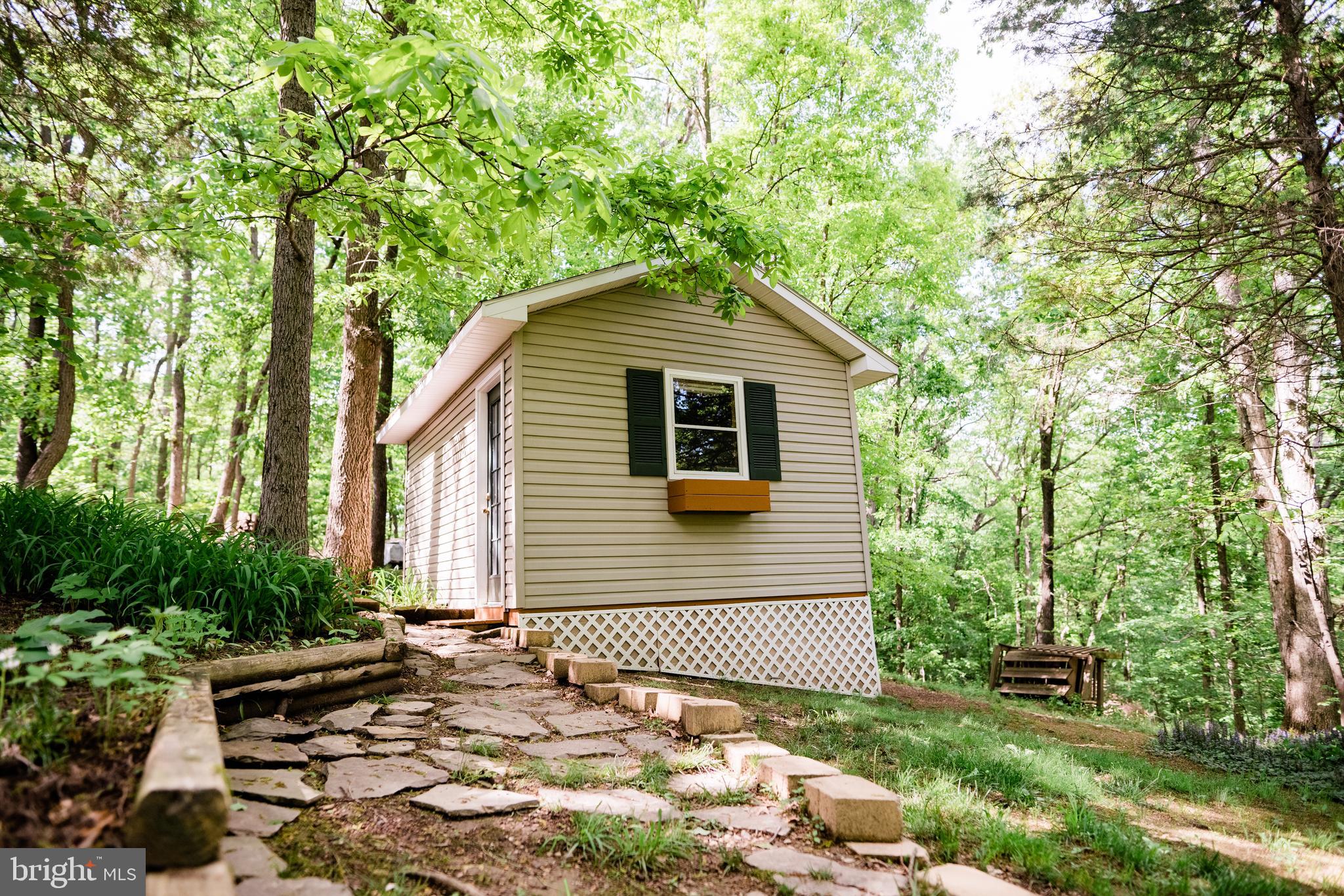 CABIN RUN ESTATES - Residential