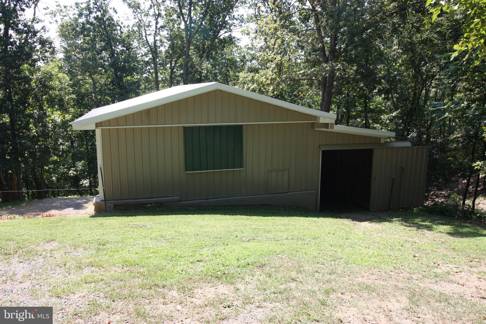 CABIN RUN ESTATES - Residential