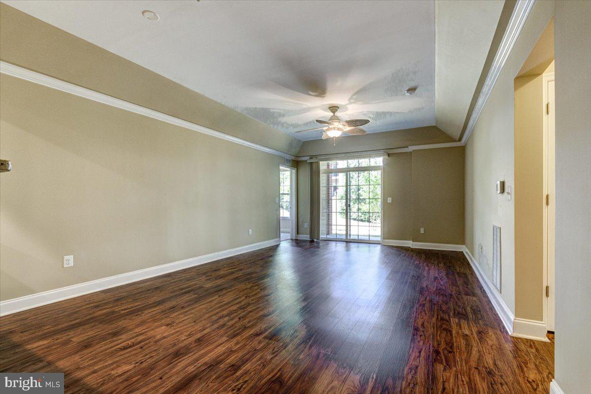 PINEY ORCHARD - Residential