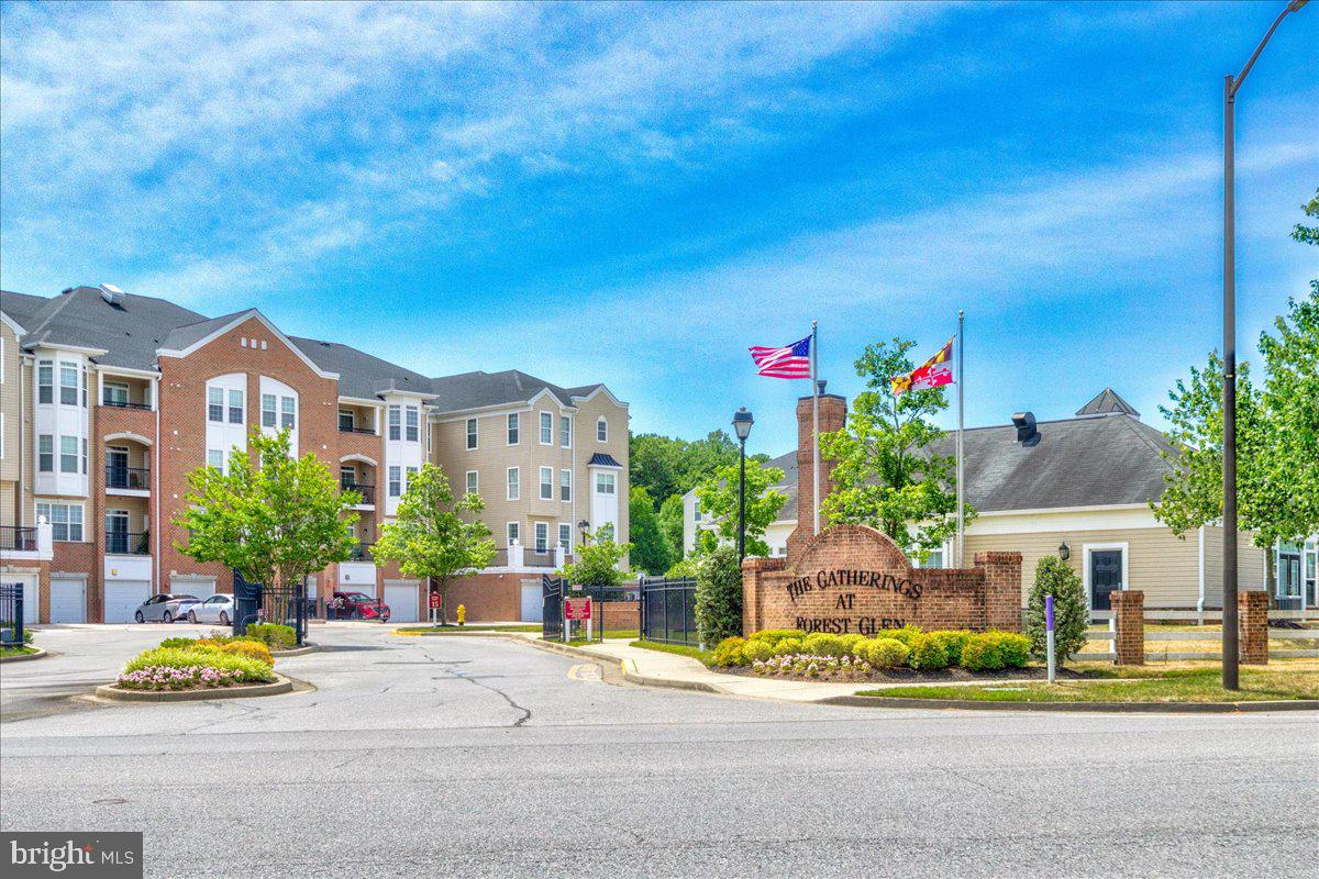 PINEY ORCHARD - Residential