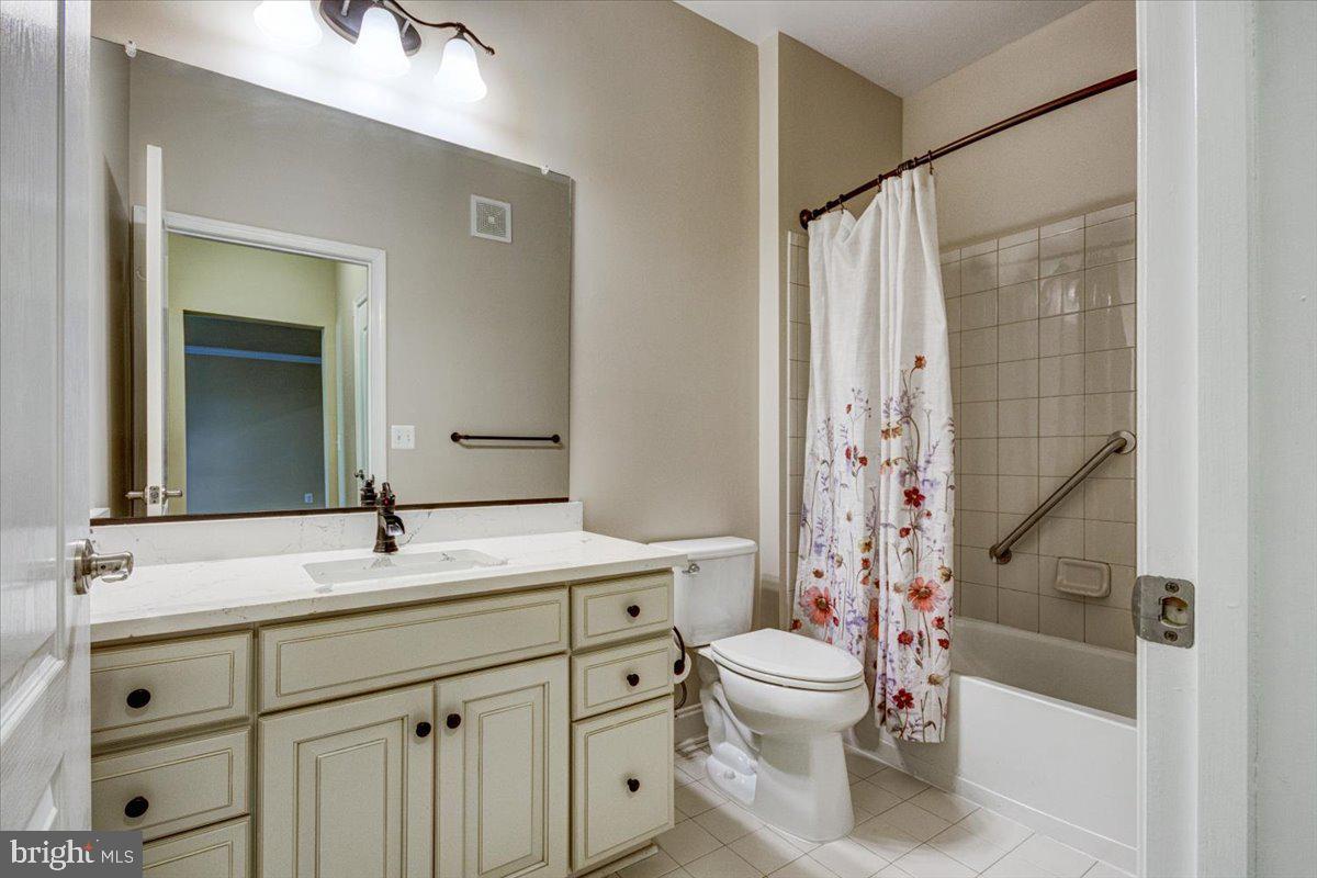 PINEY ORCHARD - Residential