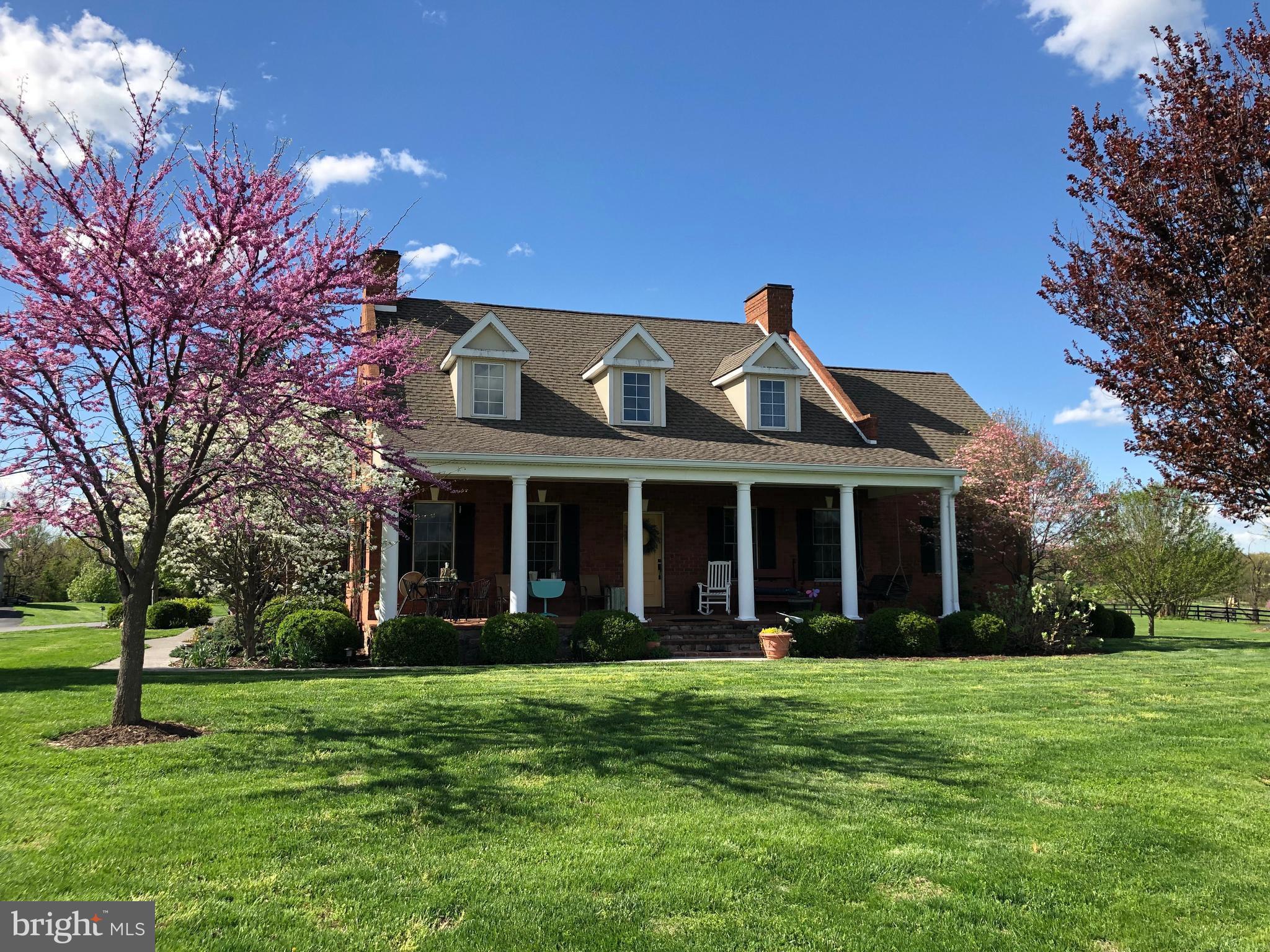 126 HERITAGE KNOLL LANE