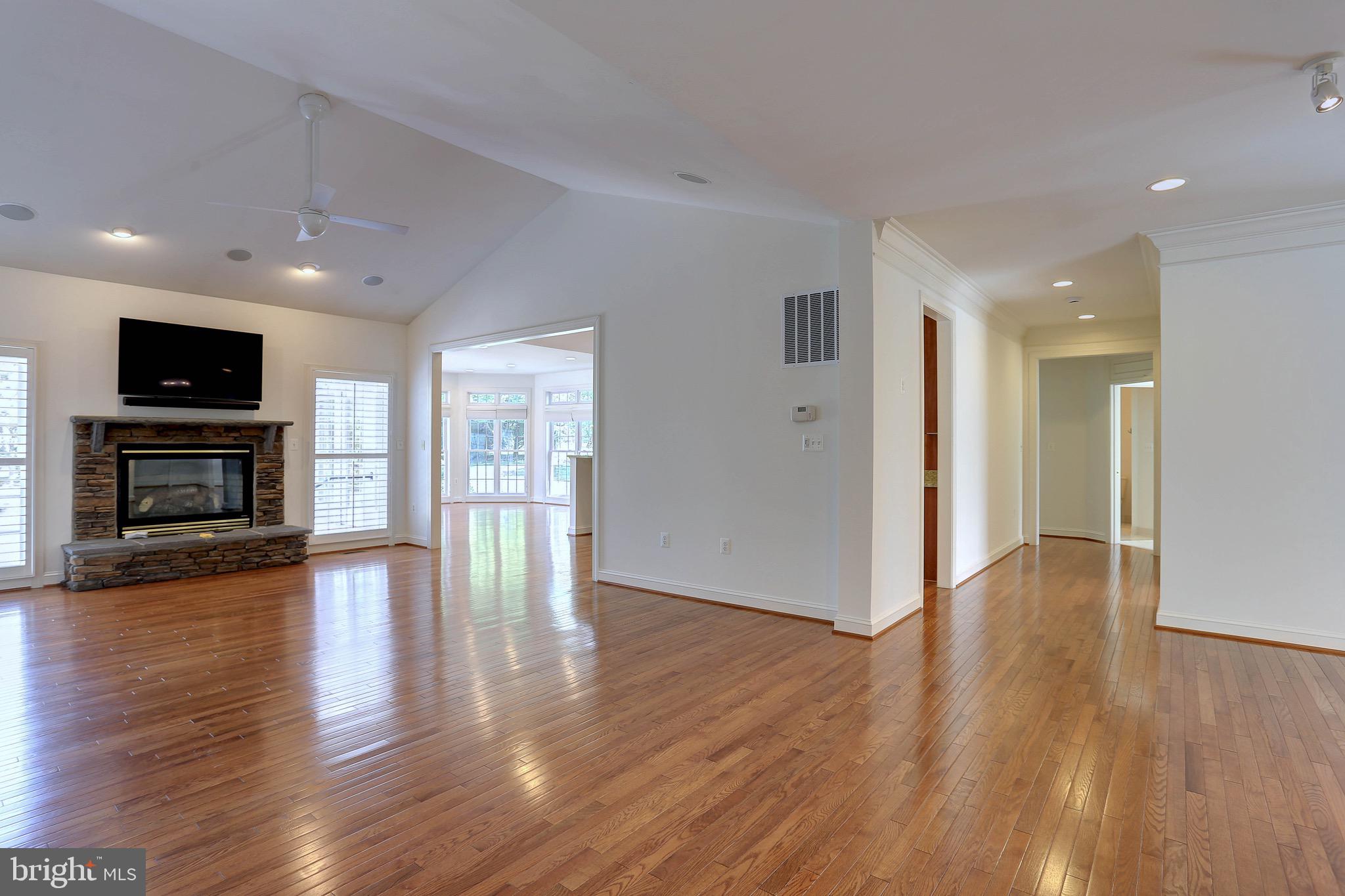 HOMEPORT FARM - Residential