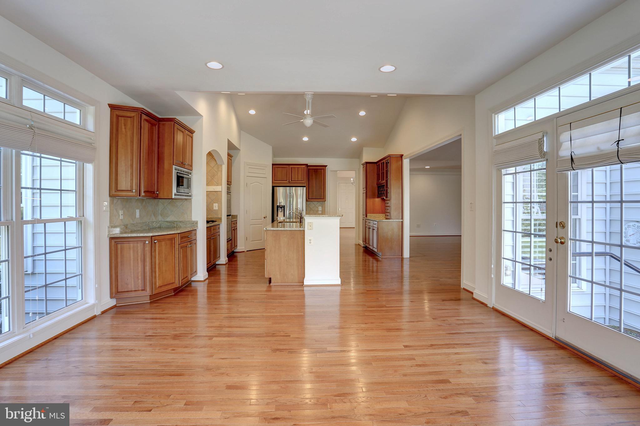 HOMEPORT FARM - Residential