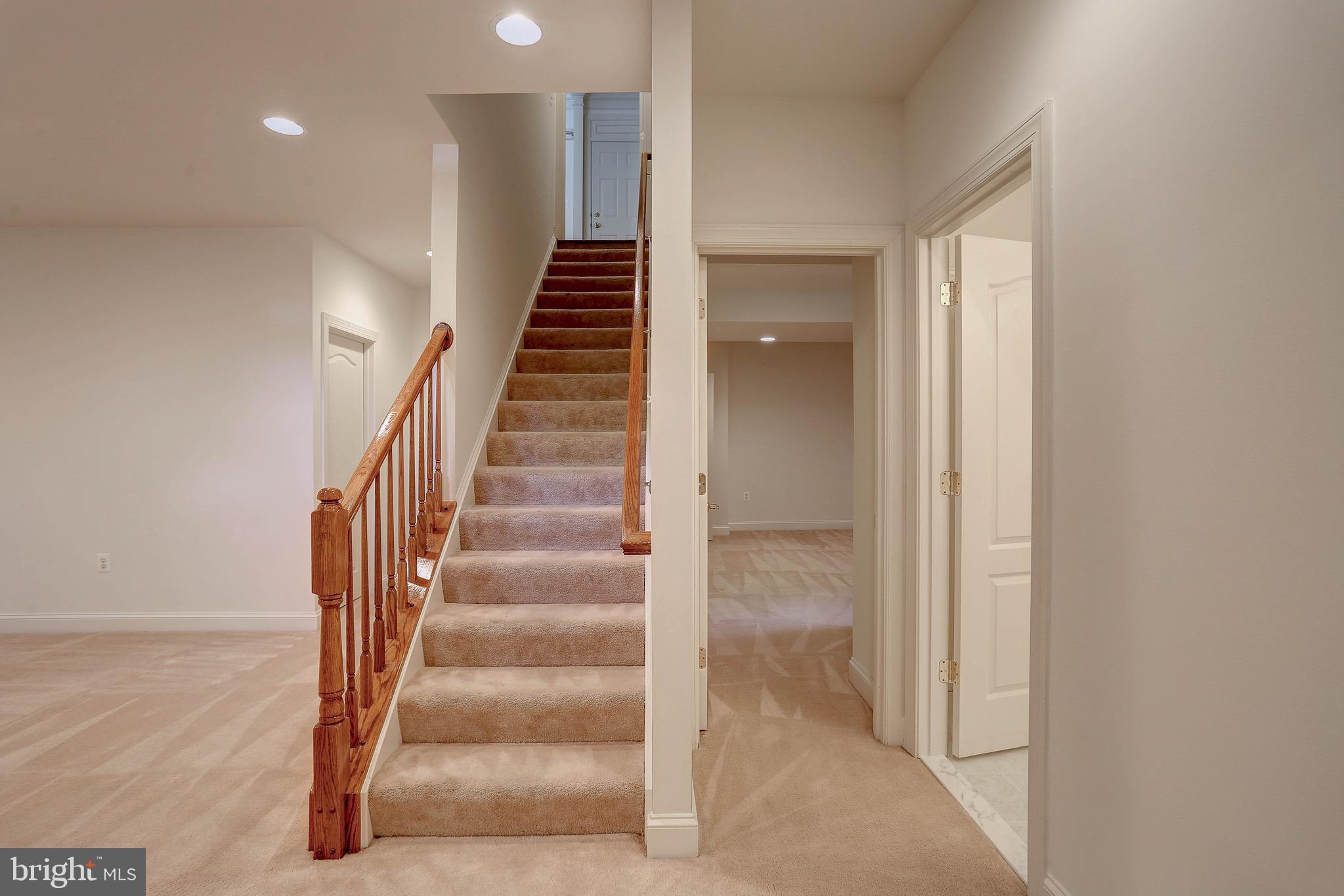 HOMEPORT FARM - Residential