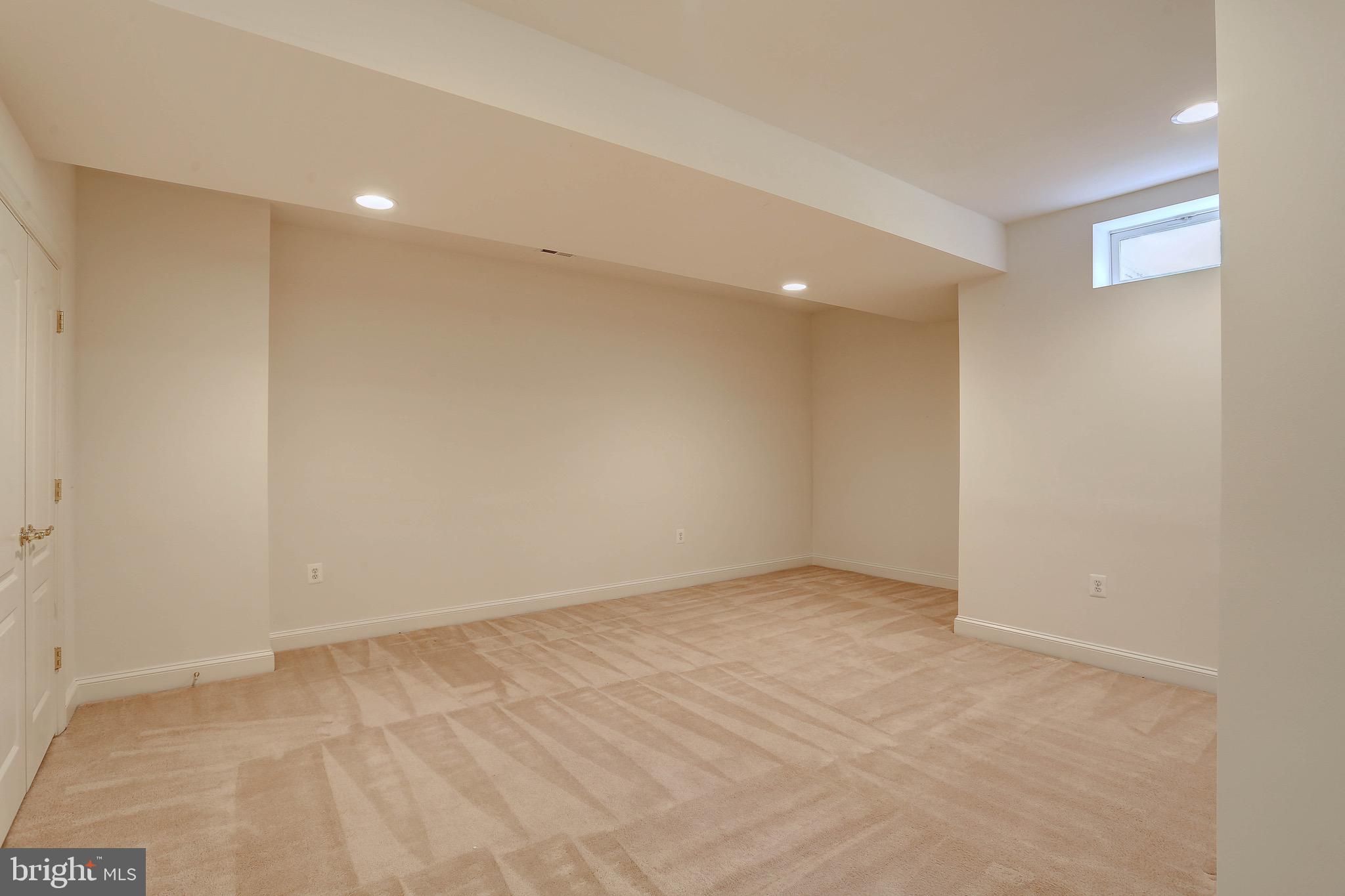 HOMEPORT FARM - Residential