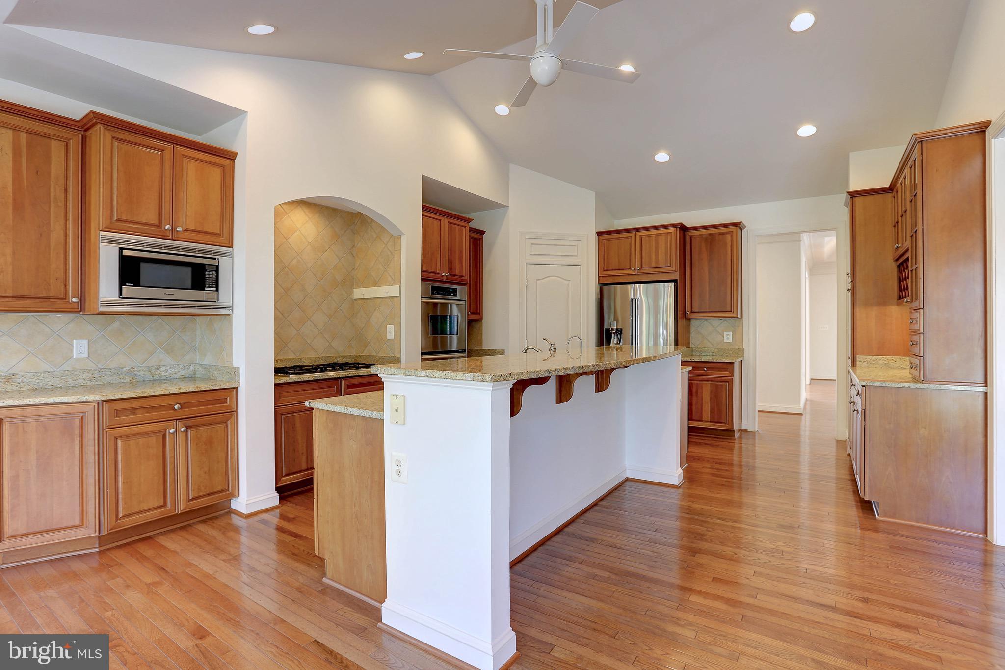 HOMEPORT FARM - Residential