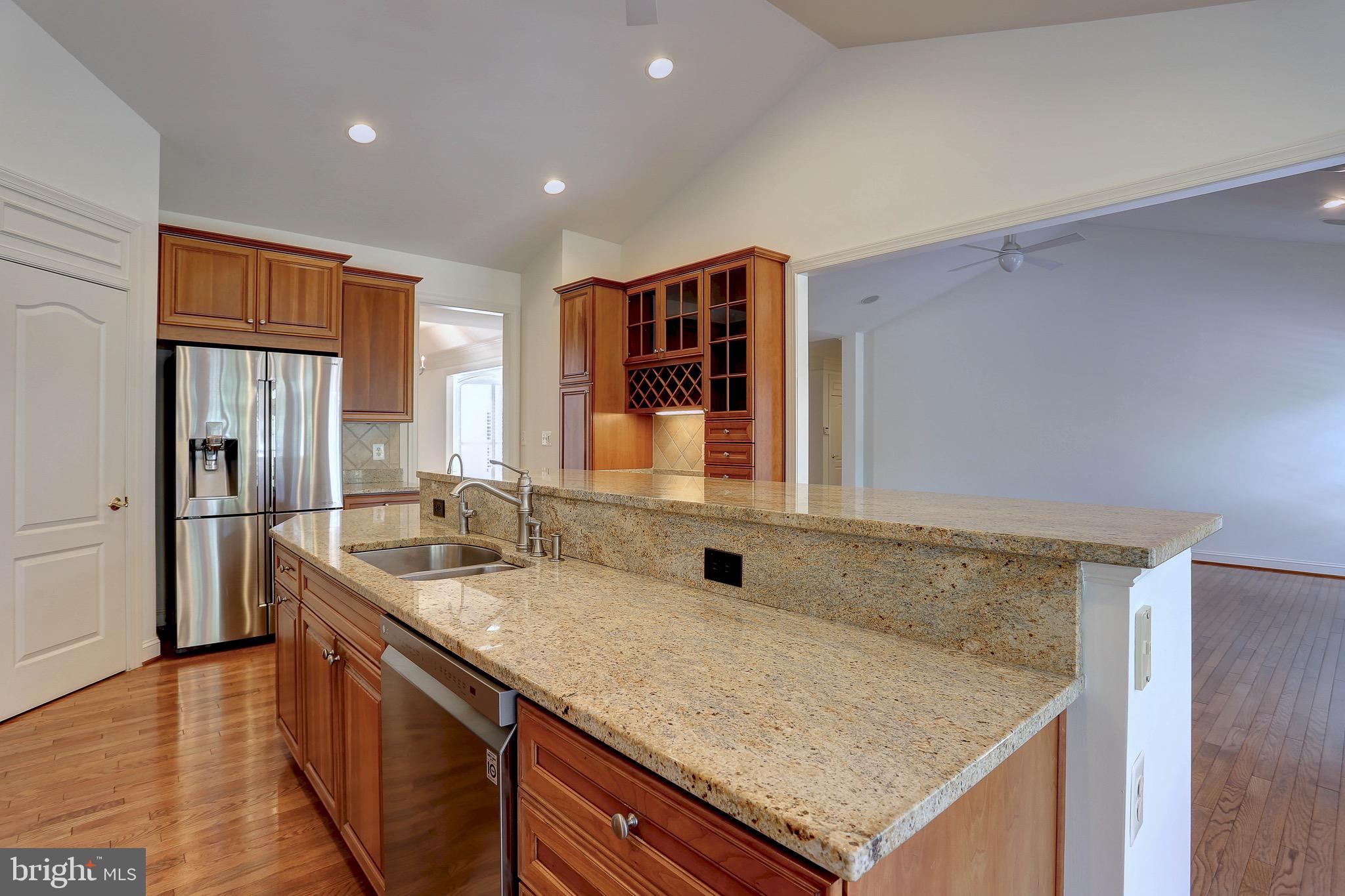 HOMEPORT FARM - Residential