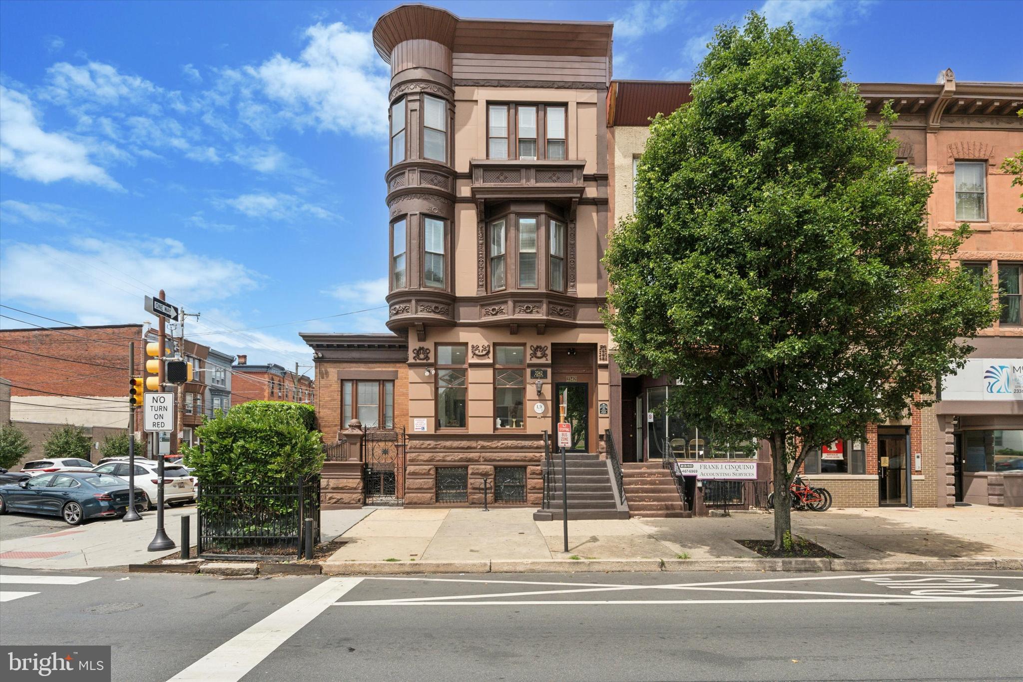 PHILADELPHIA (SOUTH) - Commercial Sale