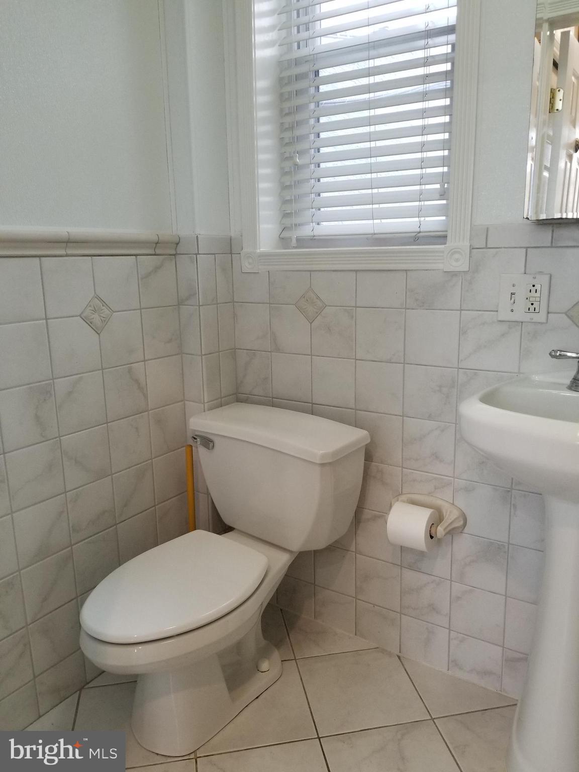 PHILADELPHIA (SOUTH) - Commercial Sale