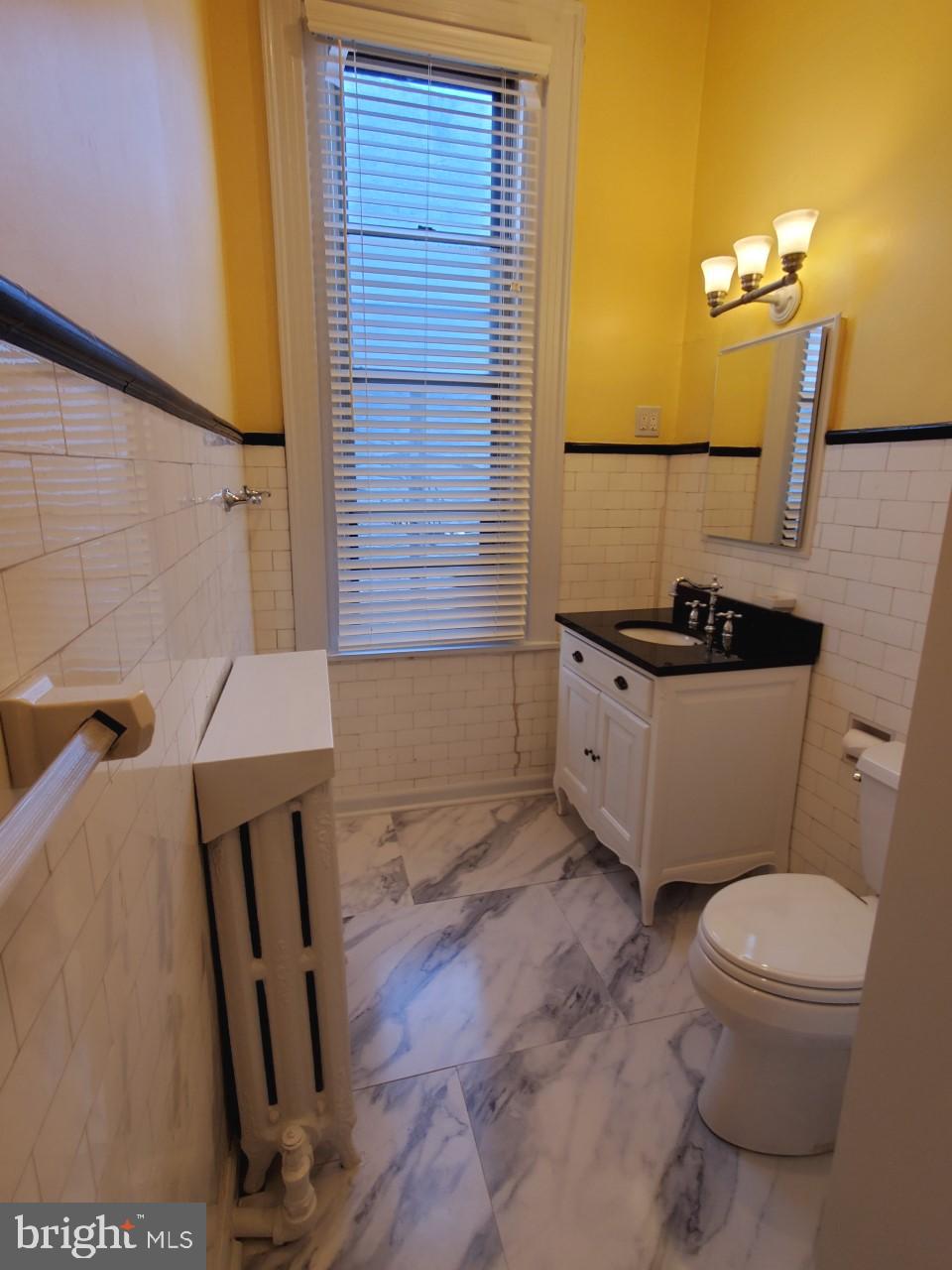 PHILADELPHIA (SOUTH) - Commercial Sale