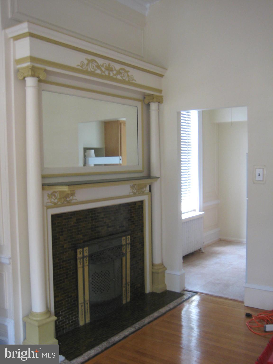 PHILADELPHIA (SOUTH) - Commercial Sale