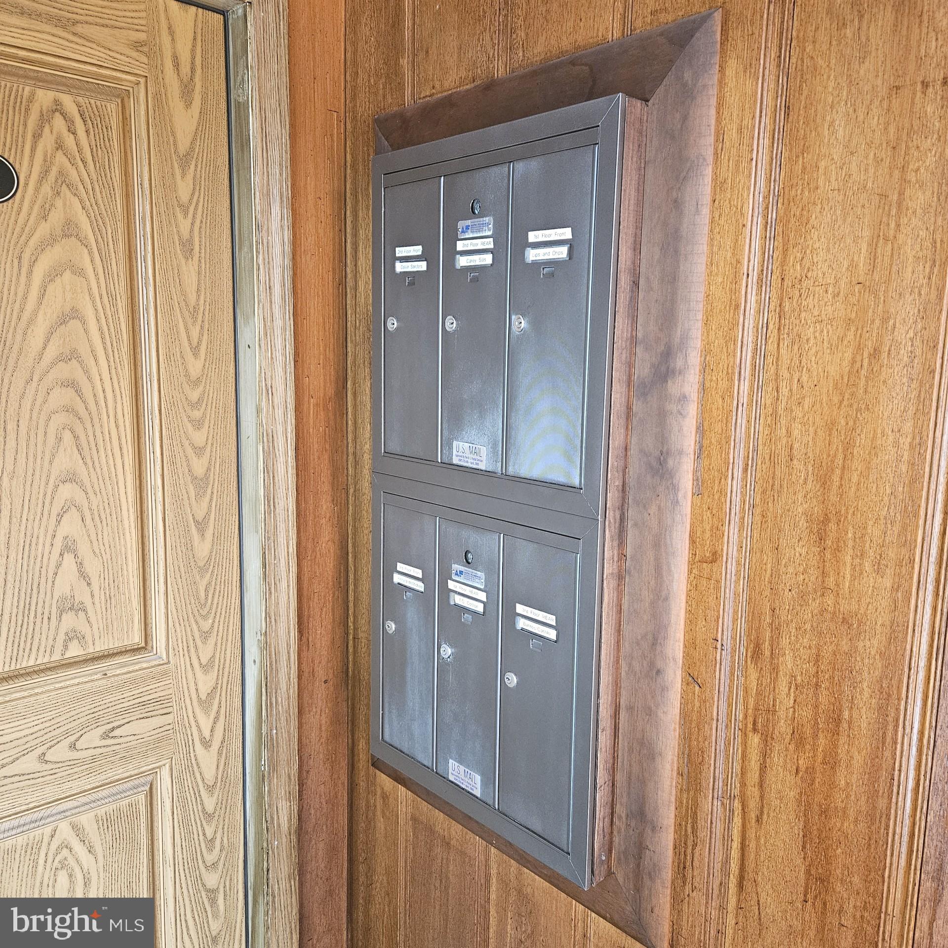 PHILADELPHIA (SOUTH) - Commercial Sale