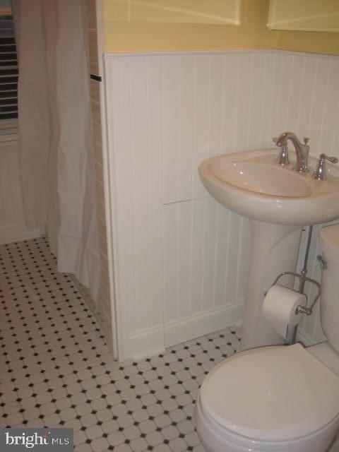 PHILADELPHIA (SOUTH) - Commercial Sale