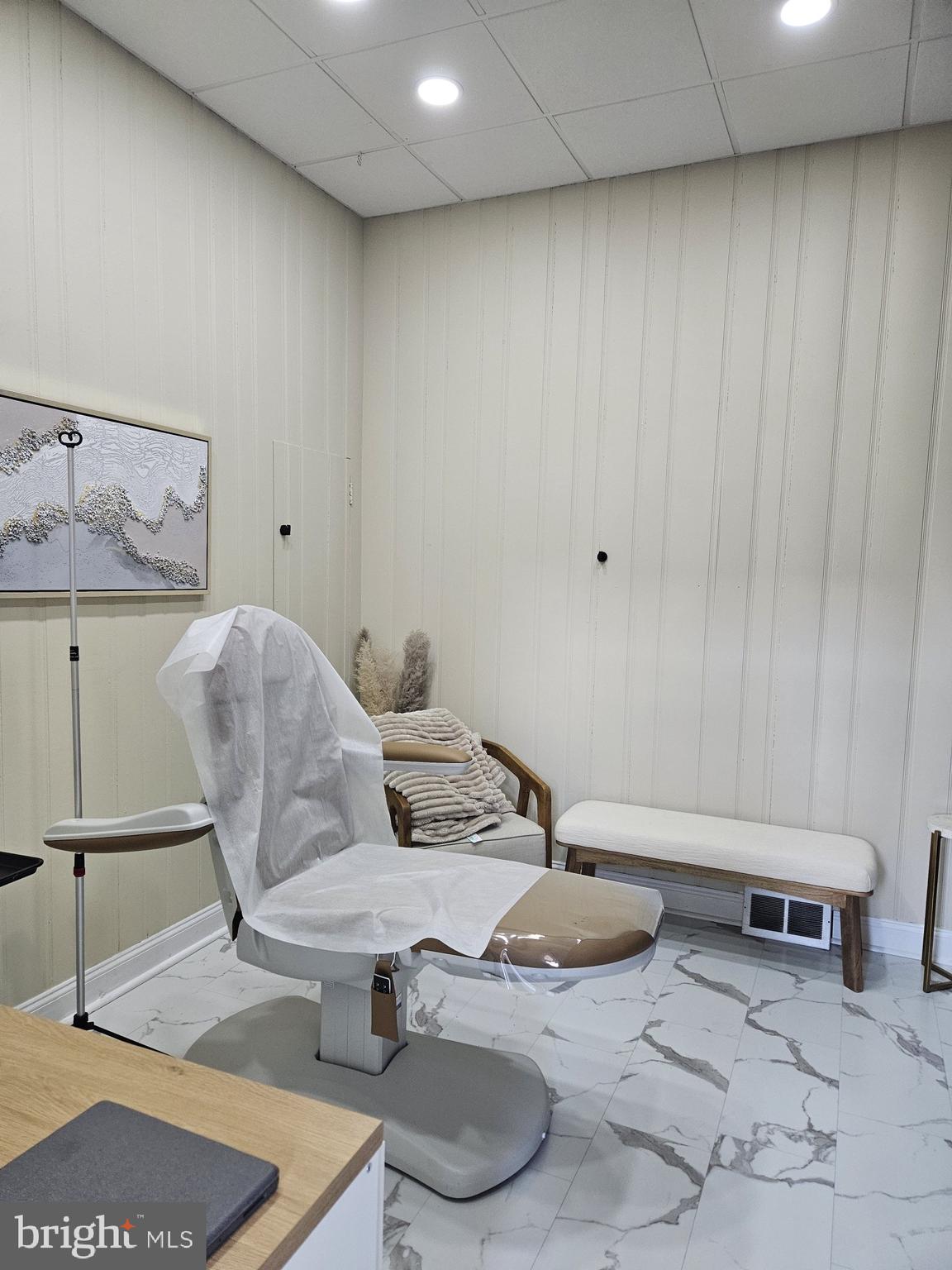 PHILADELPHIA (SOUTH) - Commercial Sale