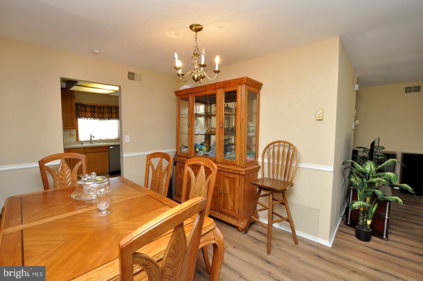 1 WESTMINSTER DRIVE S