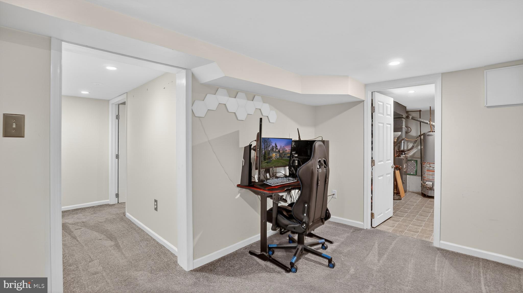 PARK HILL MANOR - Residential