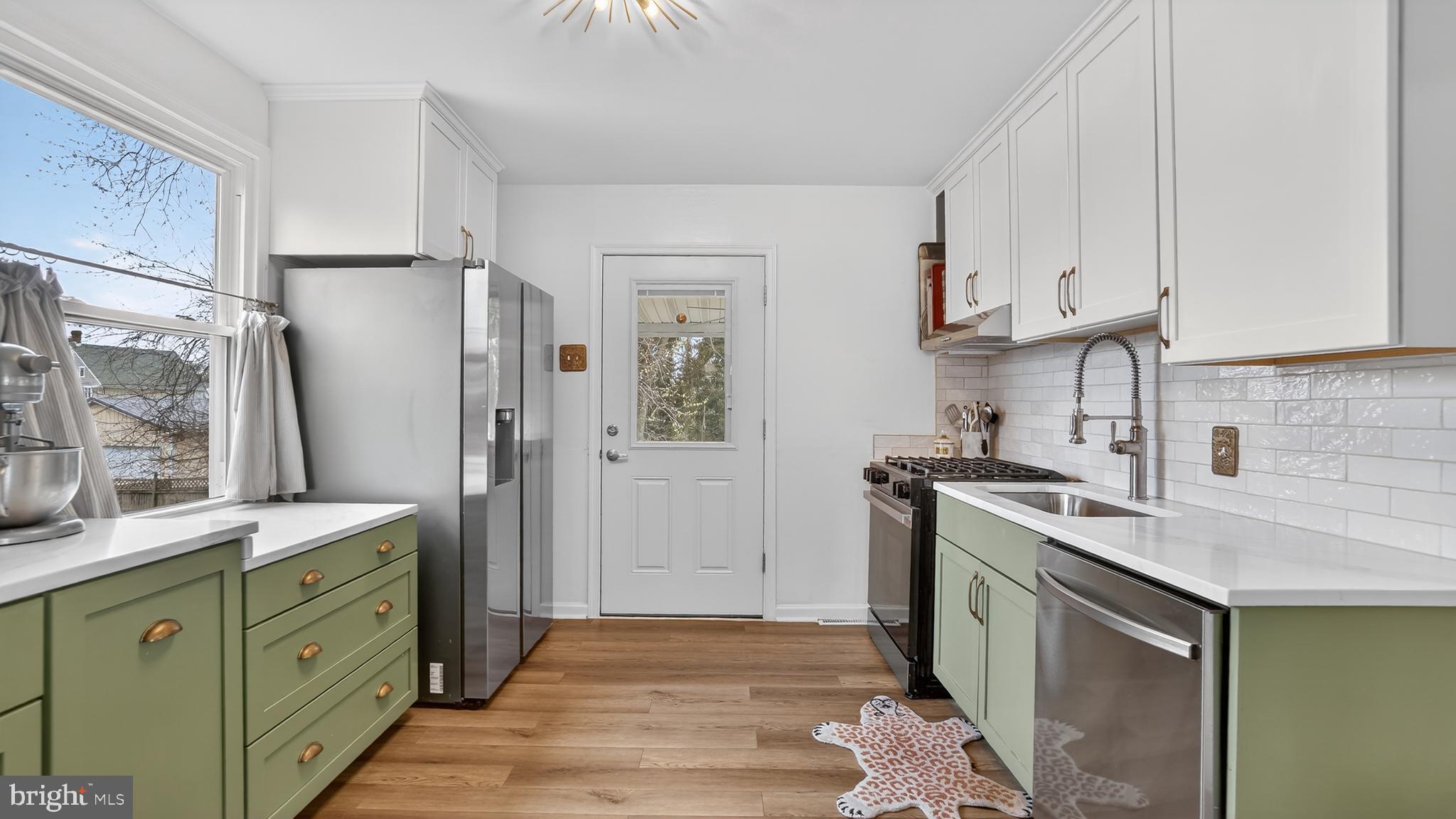 PARK HILL MANOR - Residential